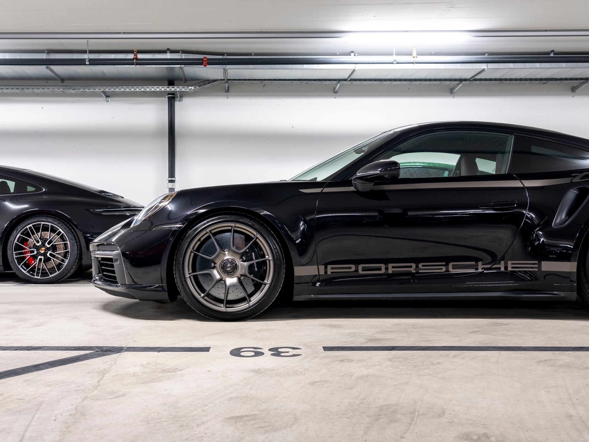 PORSCHE 911 Turbo 50 Jahre-image-3