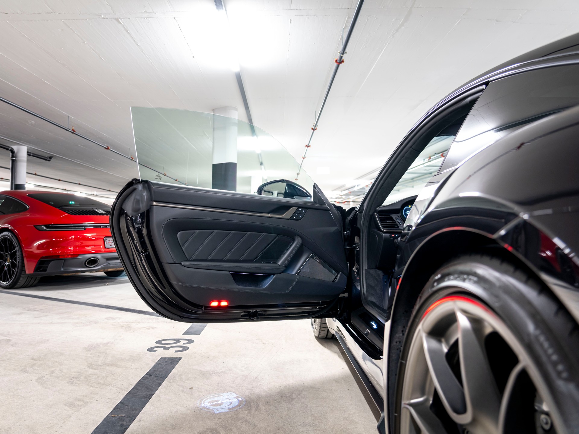 PORSCHE 911 Turbo 50 Jahre-image-18