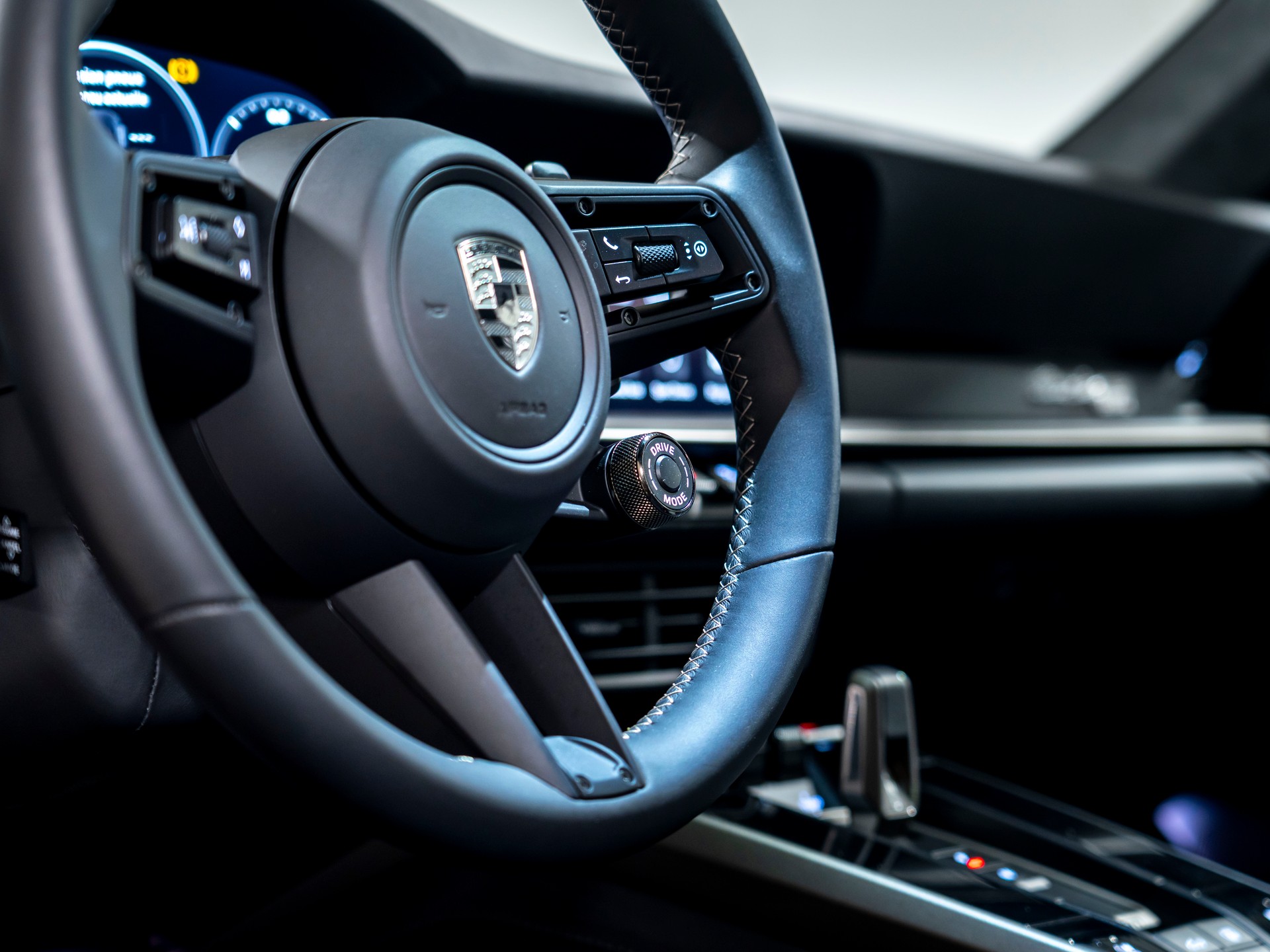 PORSCHE 911 Turbo 50 Jahre-image-11