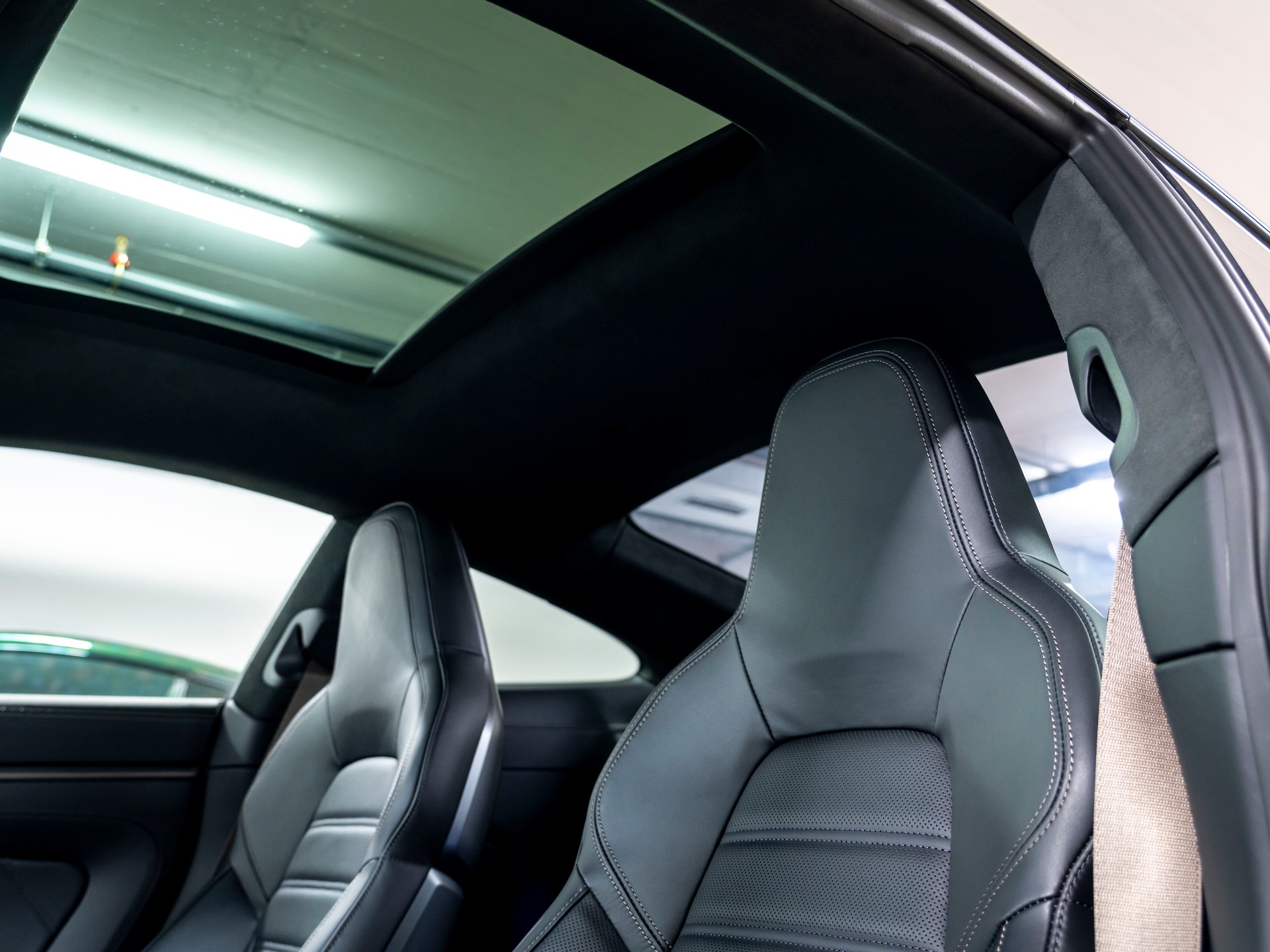 PORSCHE 911 Turbo 50 Jahre-image-15