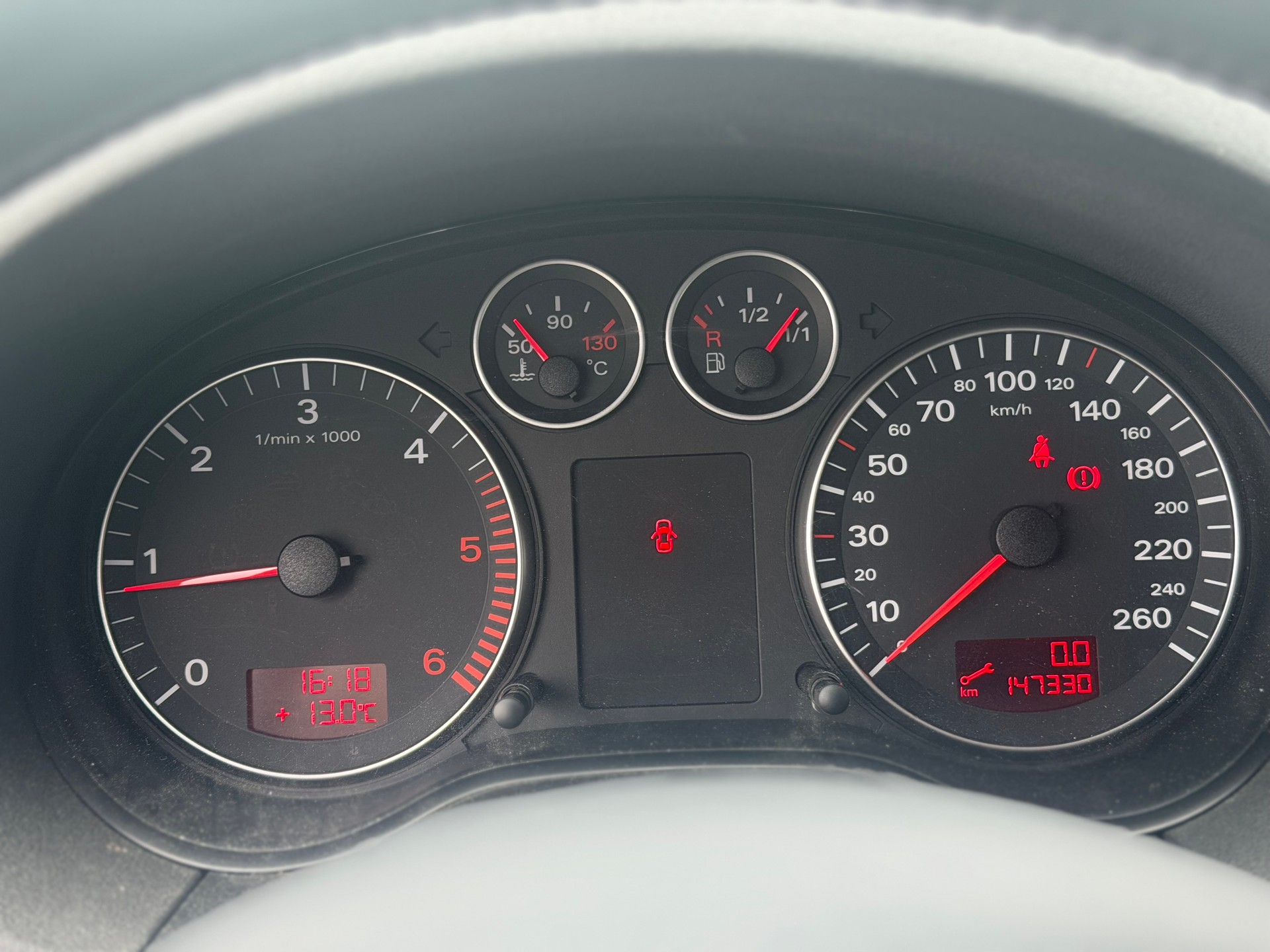 AUDI A3 2.0 TDI Ambiente-image-8