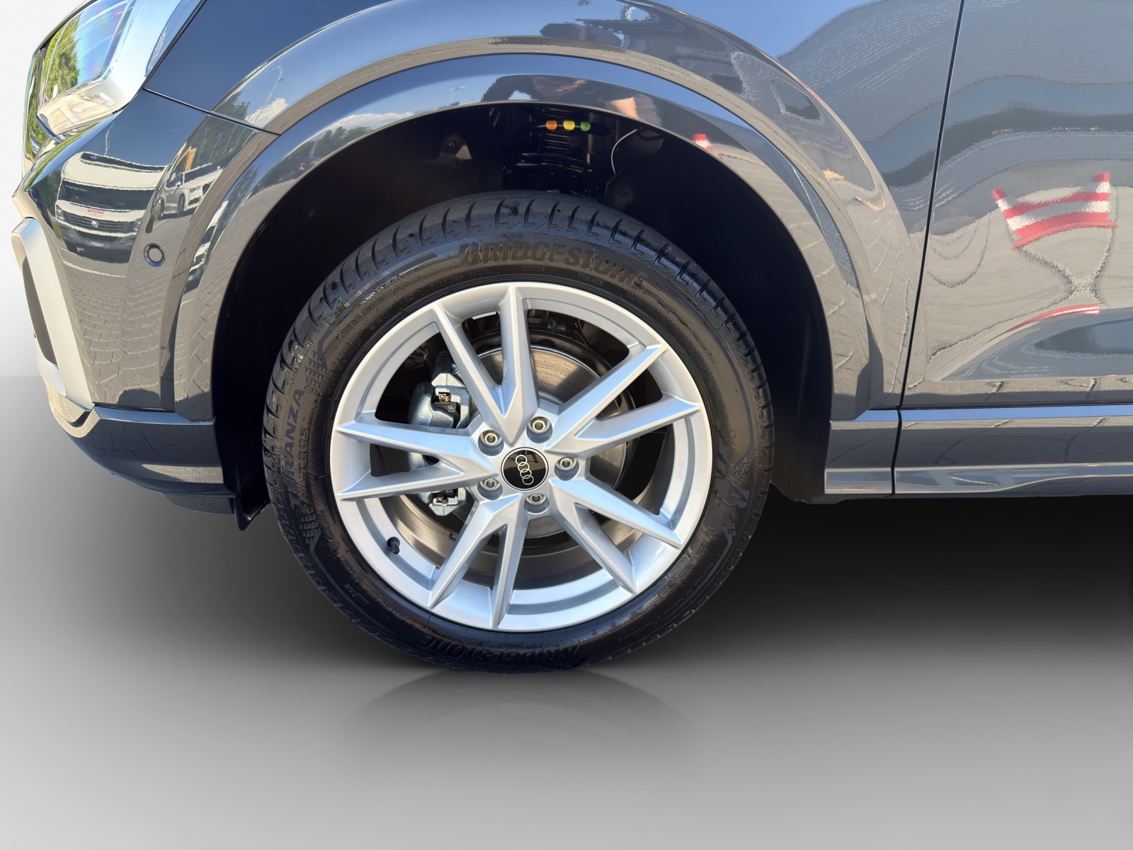 AUDI Q2 35 TFSI advanced S-tronic-image-13
