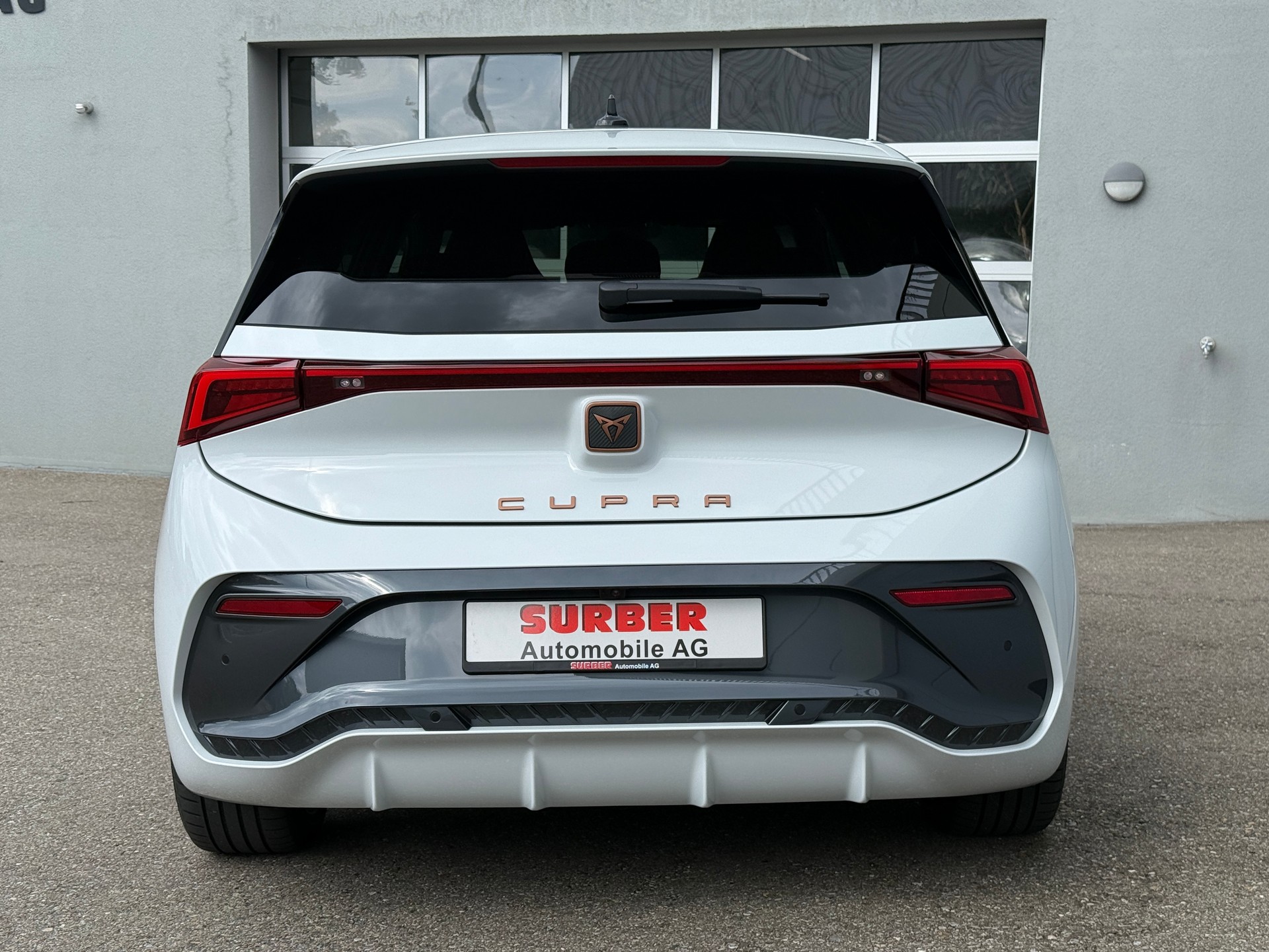 CUPRA Born 77 kWh e-Boost mit Wärmepumpe & Panoramadach (Modelljahr 2025)-image-11