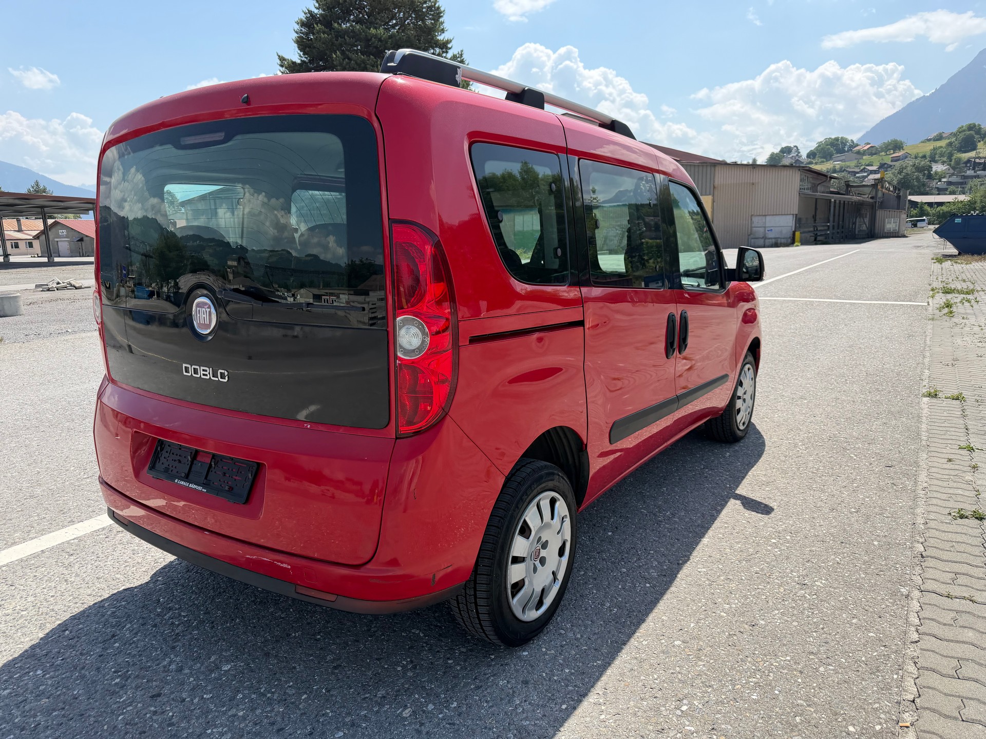 FIAT DOBLO-image-5