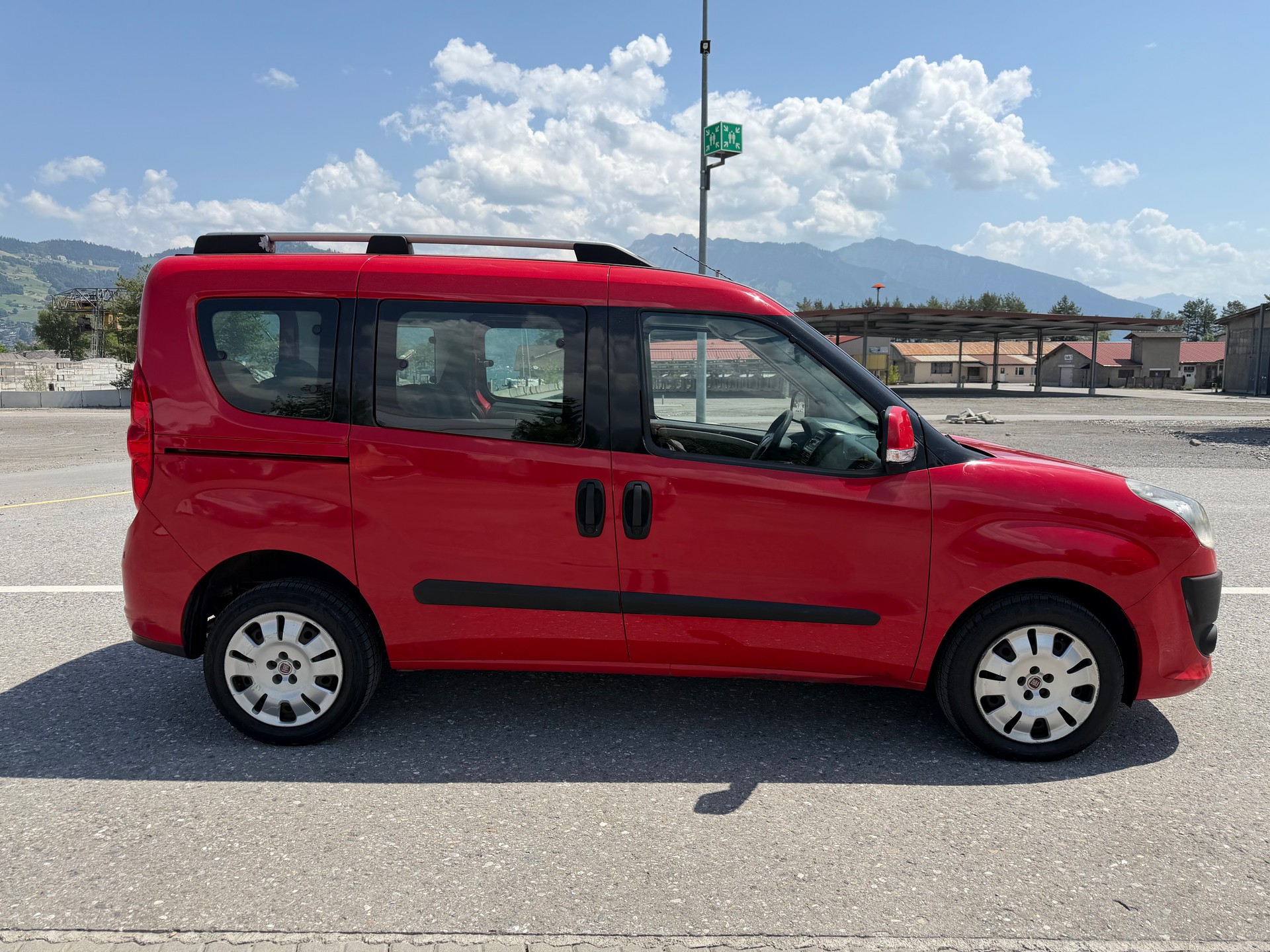 FIAT DOBLO-image-6
