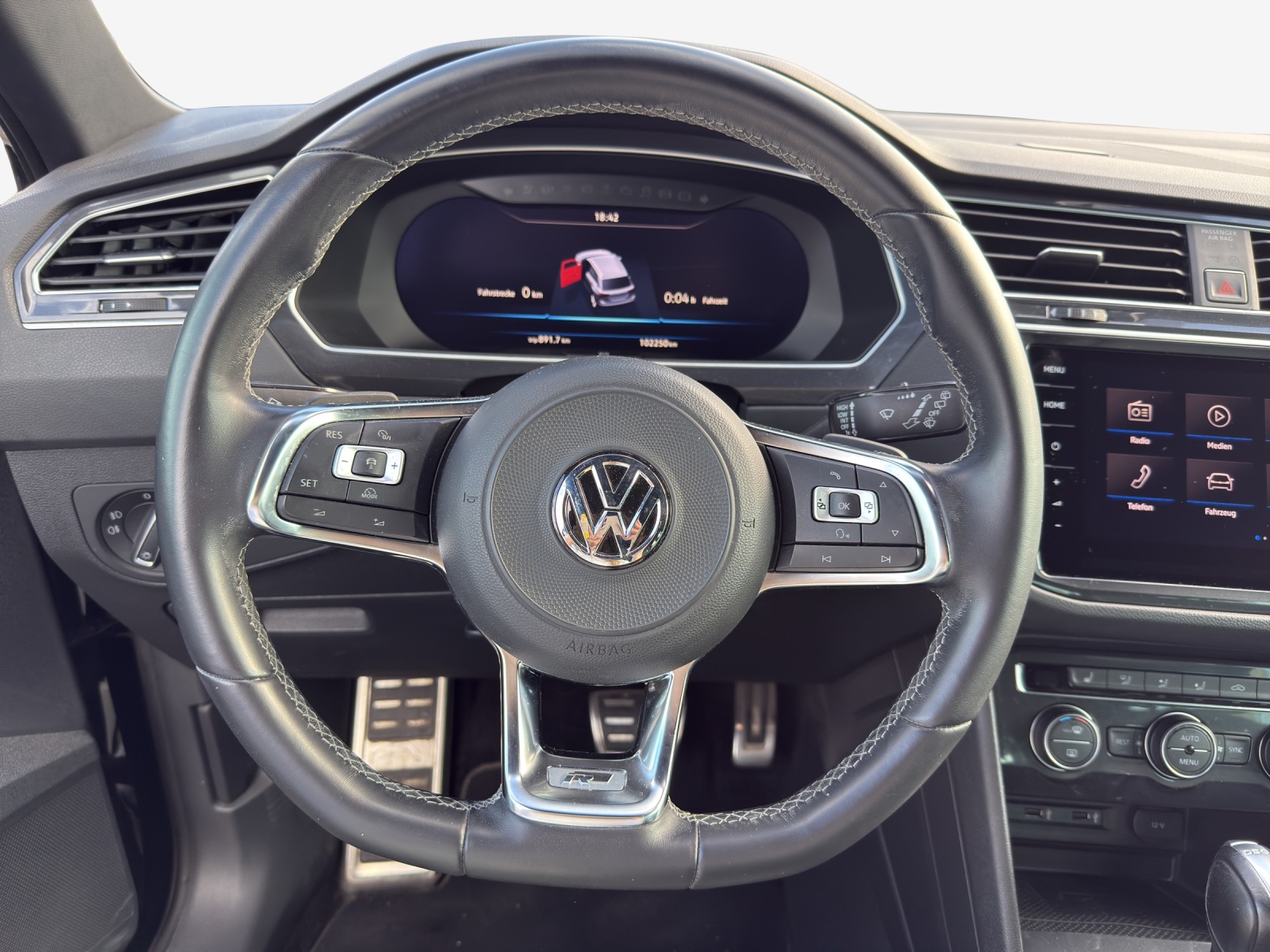 VW Tiguan 2.0TSI Highline 4Motion DSG-image-9
