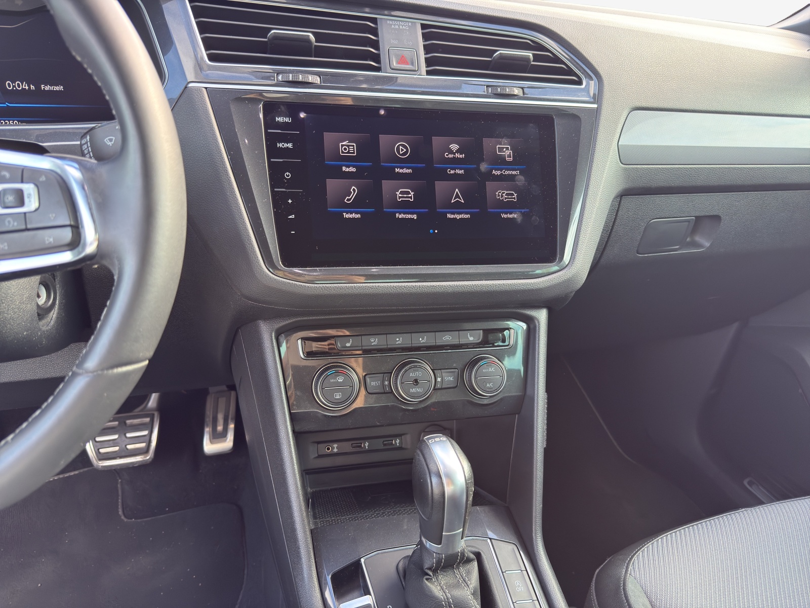 VW Tiguan 2.0TSI Highline 4Motion DSG-image-10