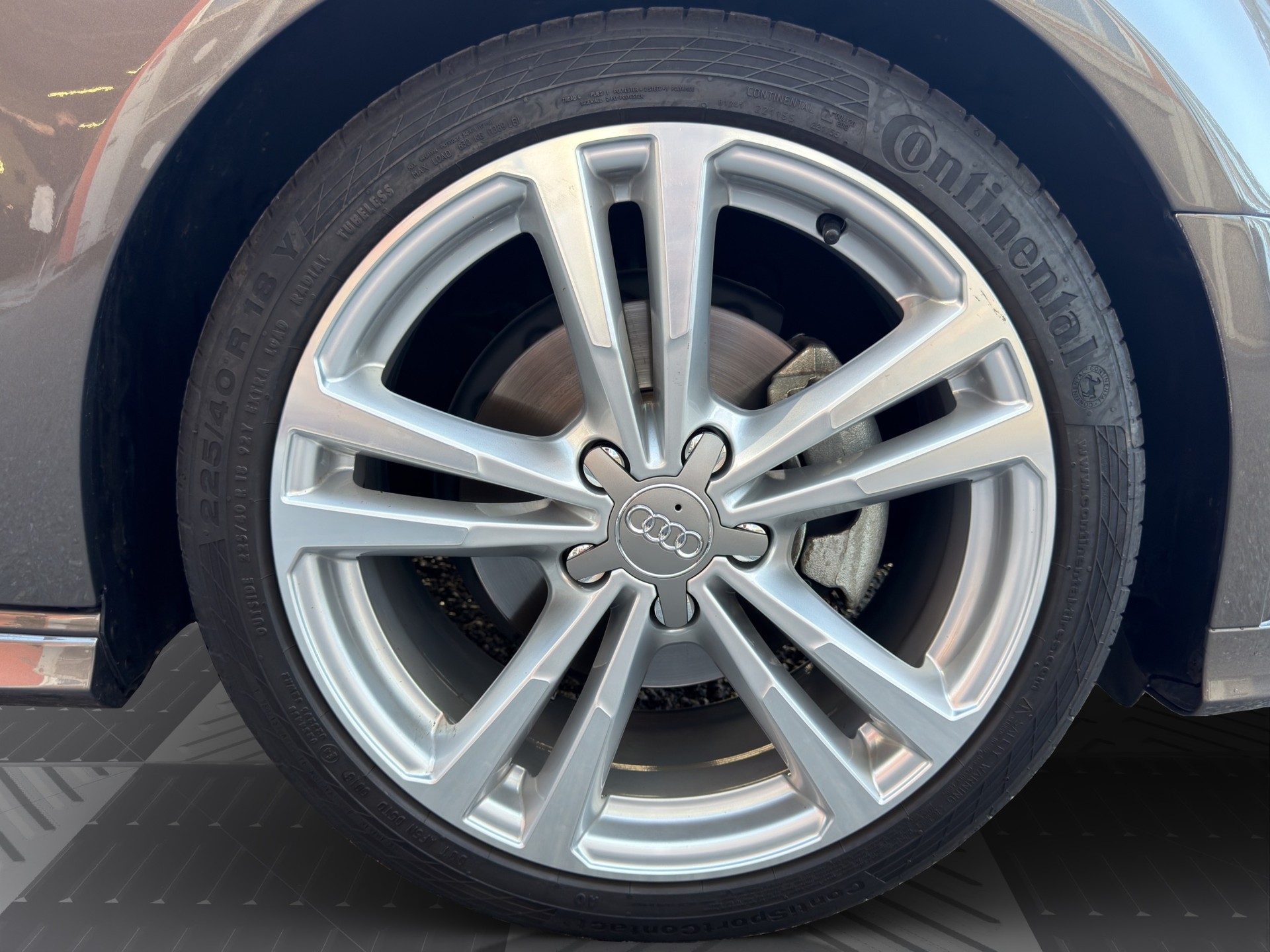 AUDI A3 Sportback 1.4 TFSI Ambition S-tronic-image-15