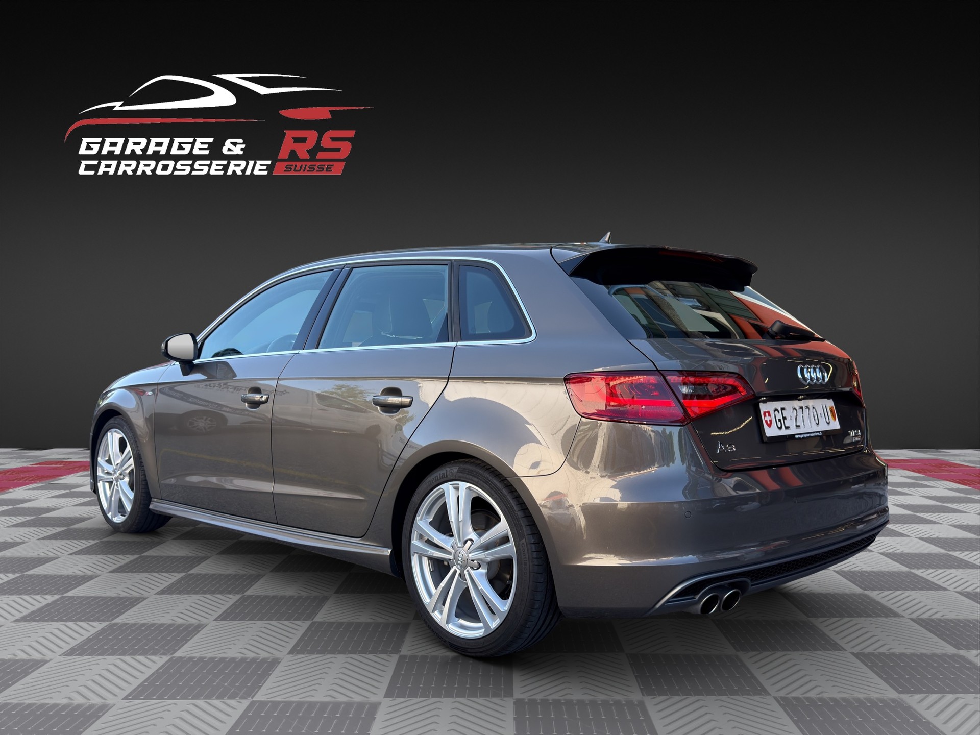 AUDI A3 Sportback 1.4 TFSI Ambition S-tronic-image-1