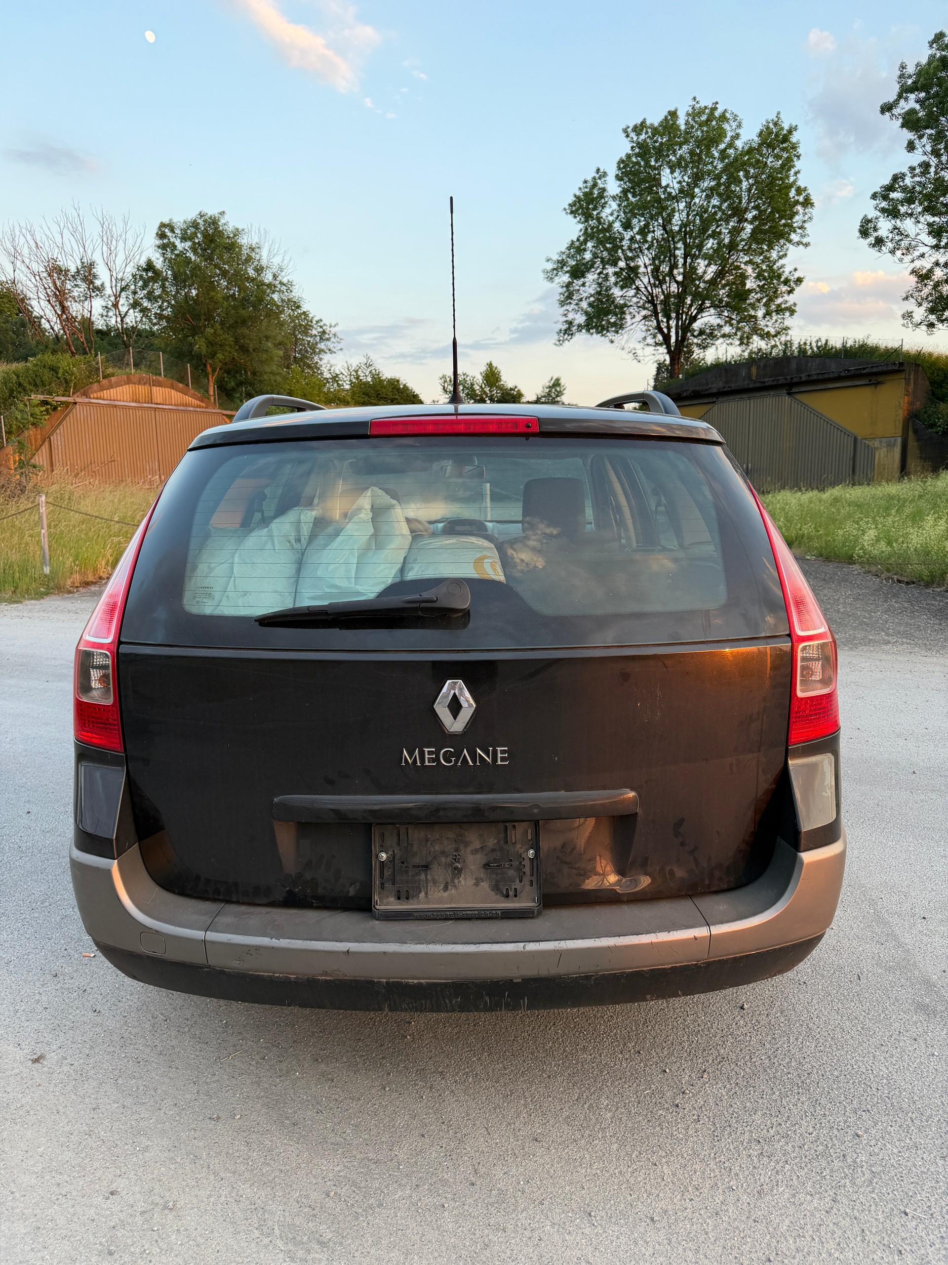 RENAULT Mégane Break 2.0 16V Expression-image-5