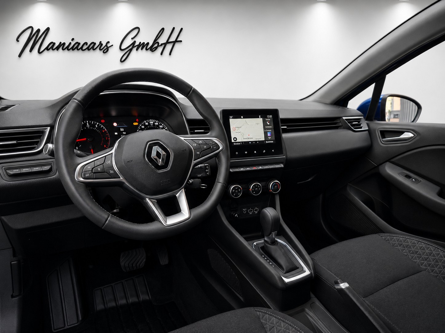 RENAULT Clio 1.0 Intens CVT-image-6