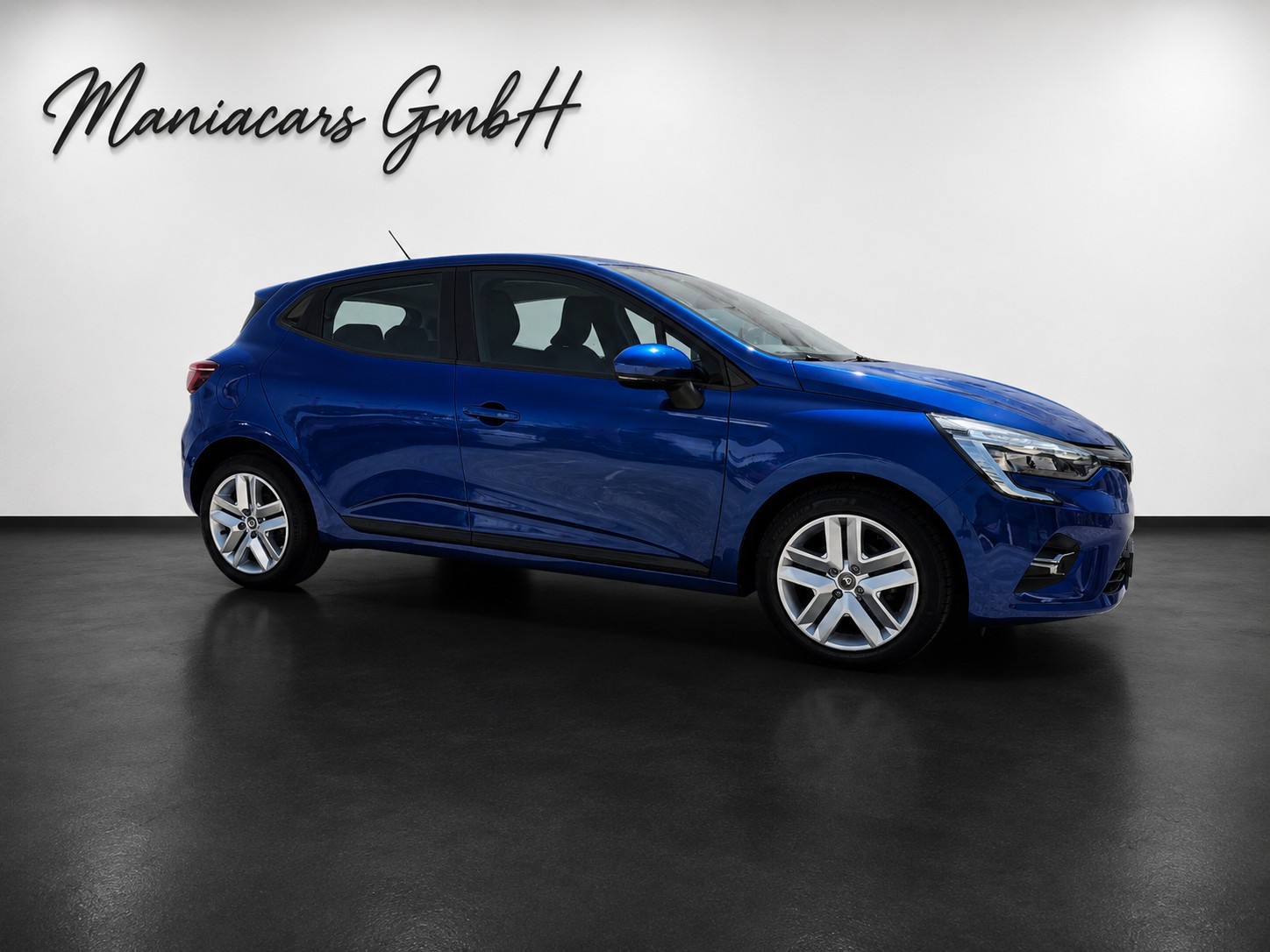 RENAULT Clio 1.0 Intens CVT-image-5