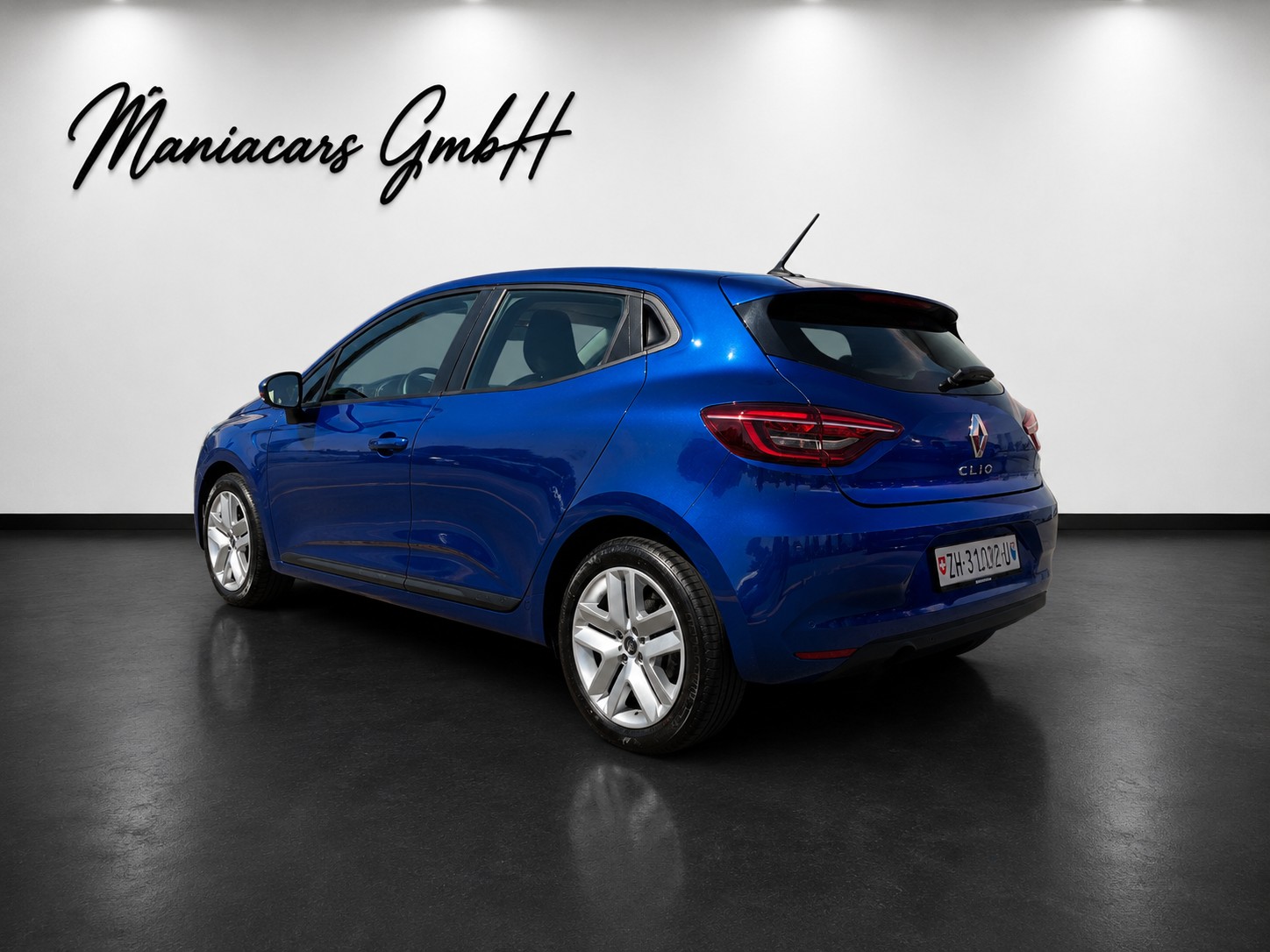 RENAULT Clio 1.0 Intens CVT-image-3