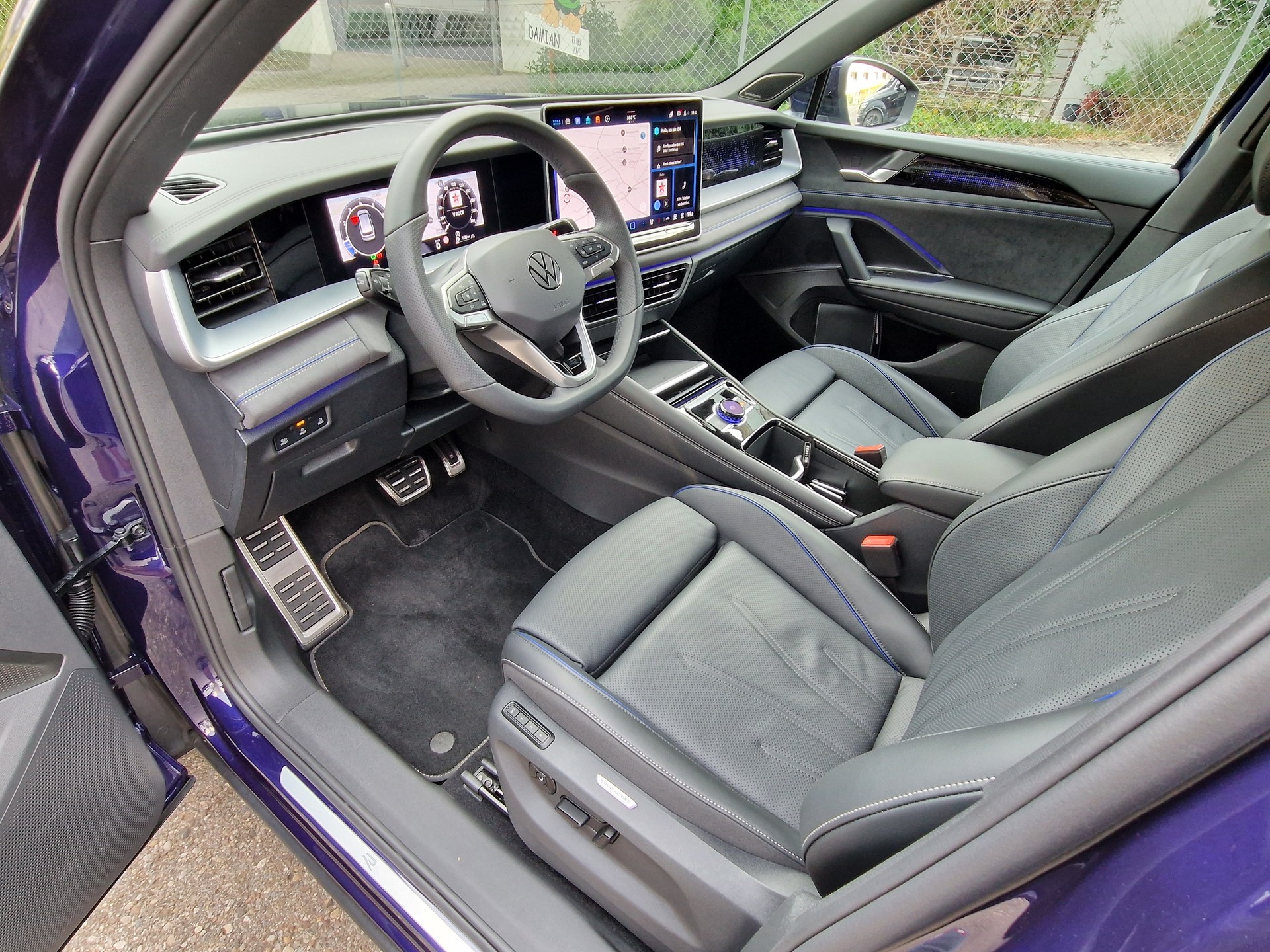 VW Tayron 2.0 TSI R-Line Plus DSG 4Motion 5 Jahre 100tkm VW Werksgarantie-image-7
