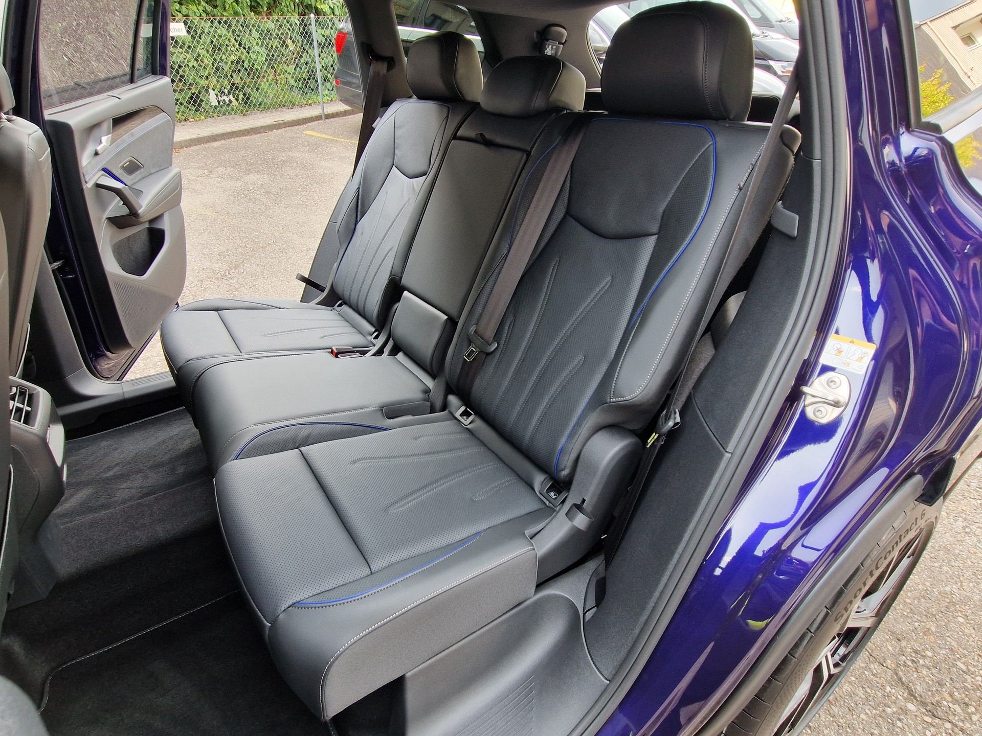 VW Tayron 2.0 TSI R-Line Plus DSG 4Motion 5 Jahre 100tkm VW Werksgarantie-image-9