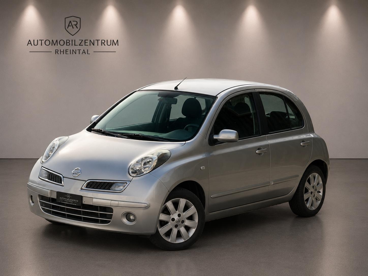 NISSAN Micra 1.4 Active Luxury