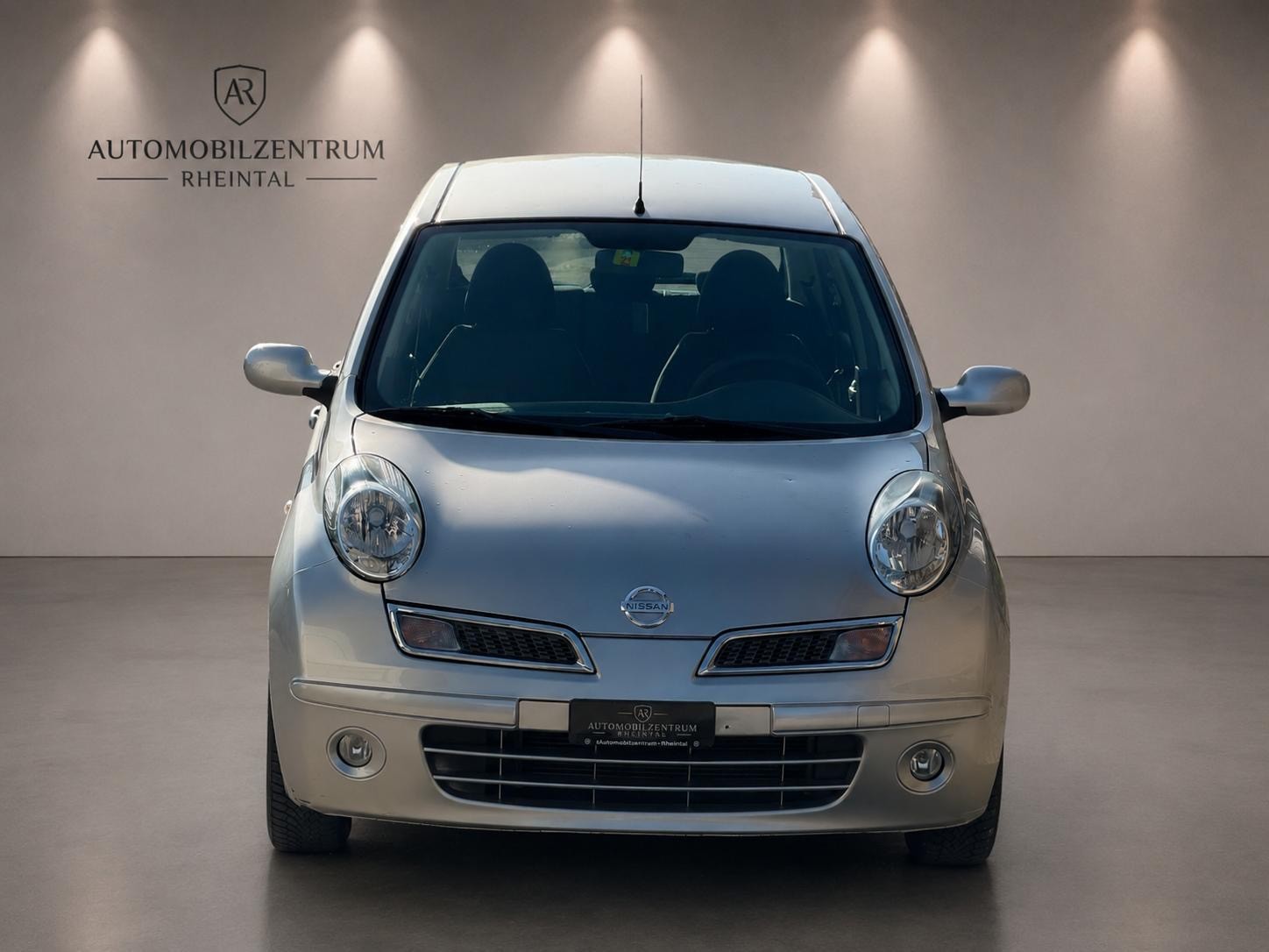 NISSAN Micra 1.4 Active Luxury-showroom-element-1
