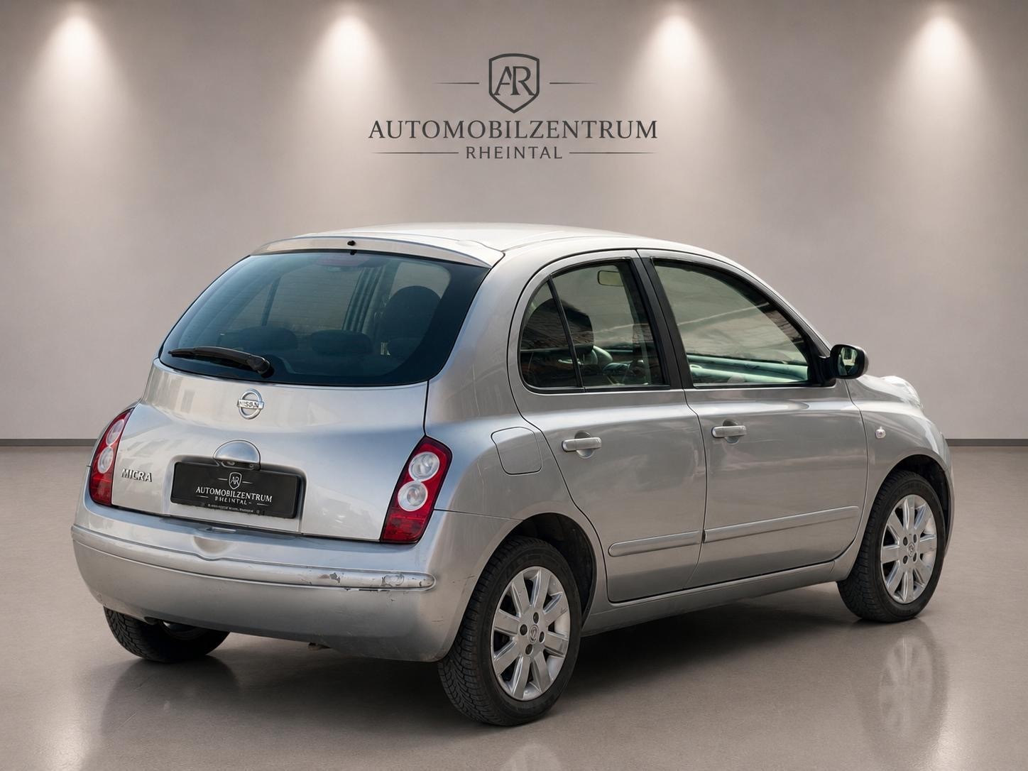 NISSAN Micra 1.4 Active Luxury-image-4