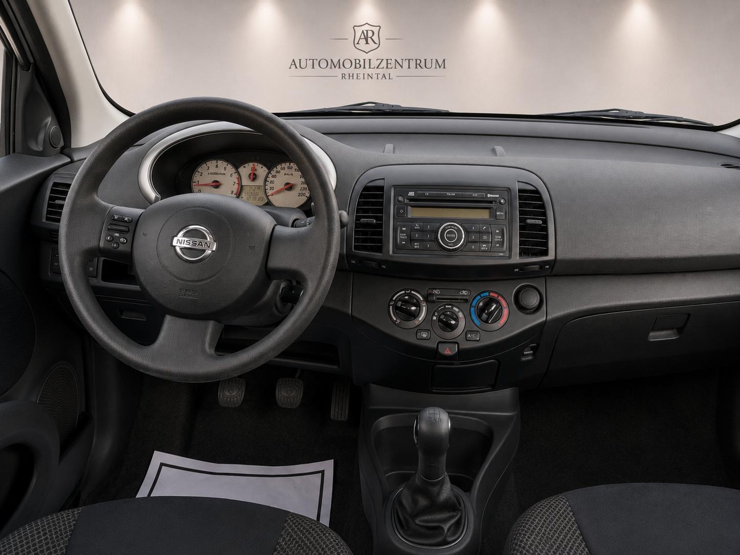 NISSAN Micra 1.4 Active Luxury-image-10