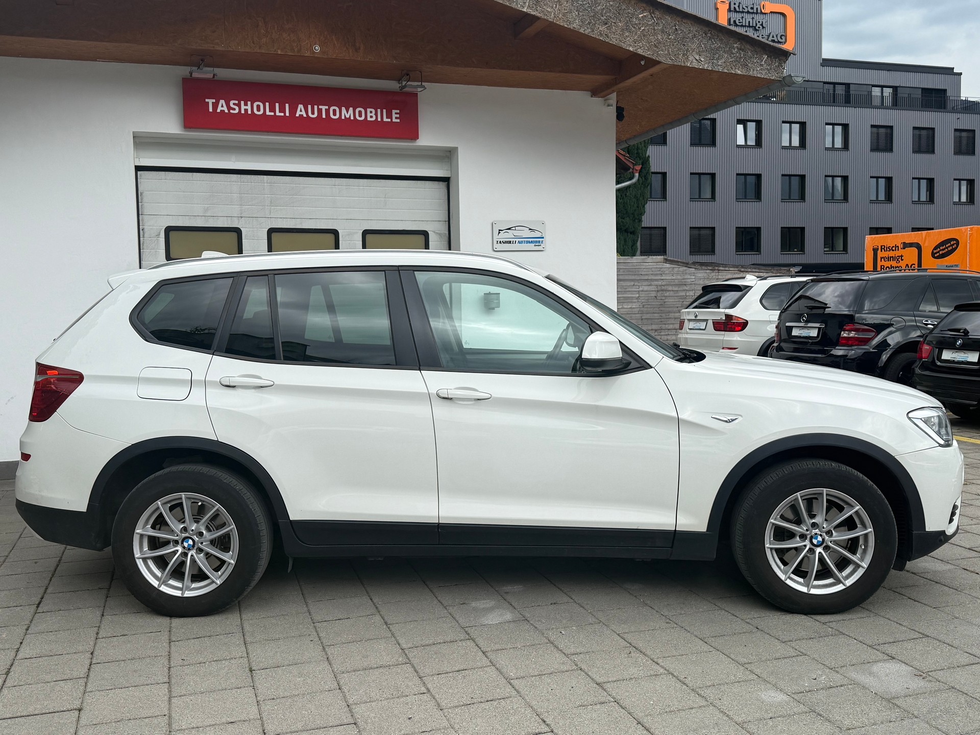 BMW X3 xDrive 20d-image-6