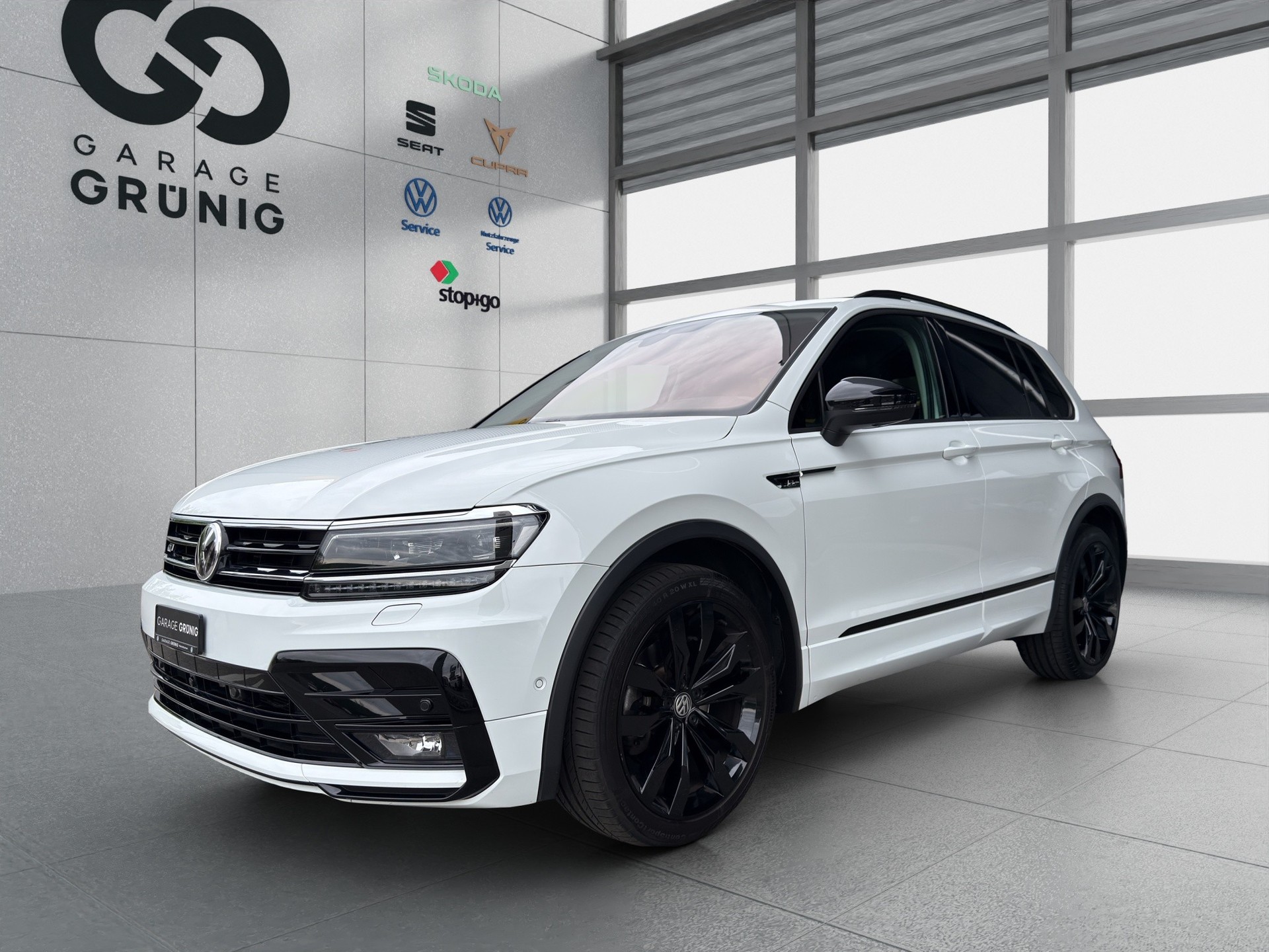 VW Tiguan 2.0TSI Highline 4Motion DSG-image-0