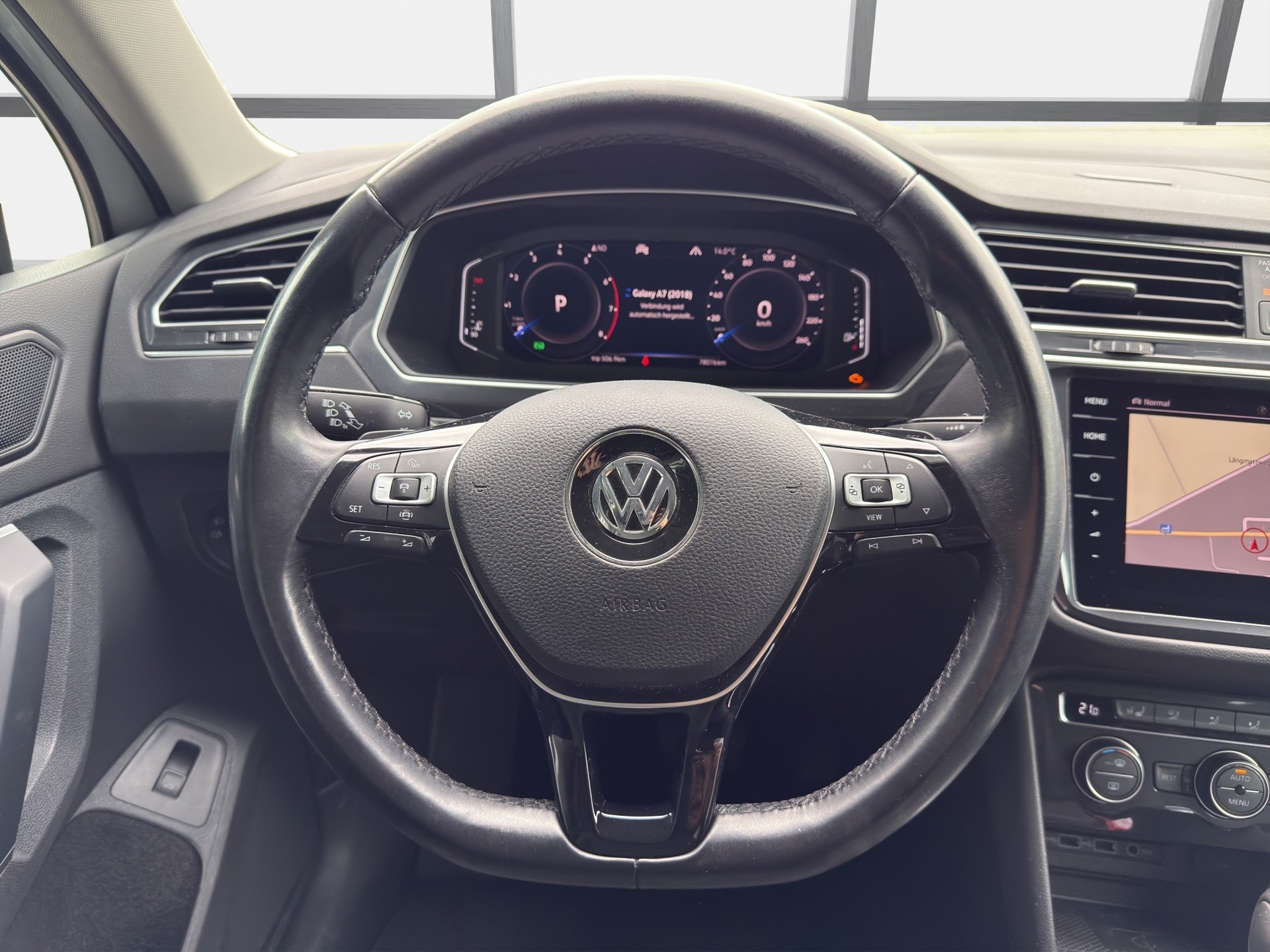 VW Tiguan 2.0TSI Highline 4Motion DSG-image-8
