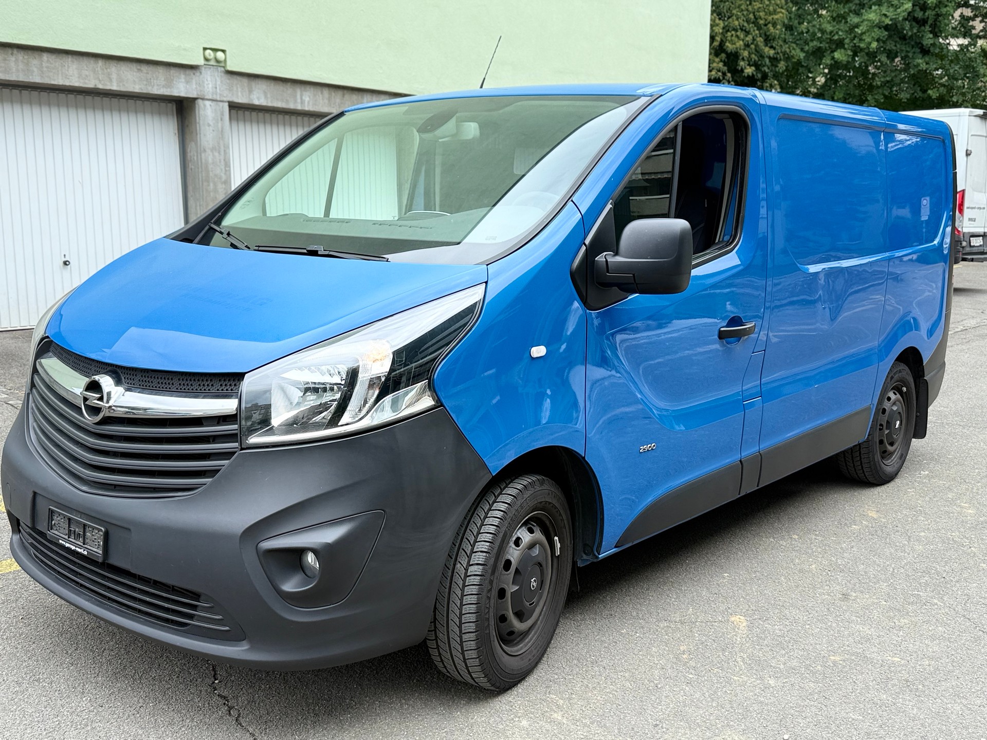 OPEL Vivaro 1.6 BiTurbo CDTI 2.7t L1H1-image-2