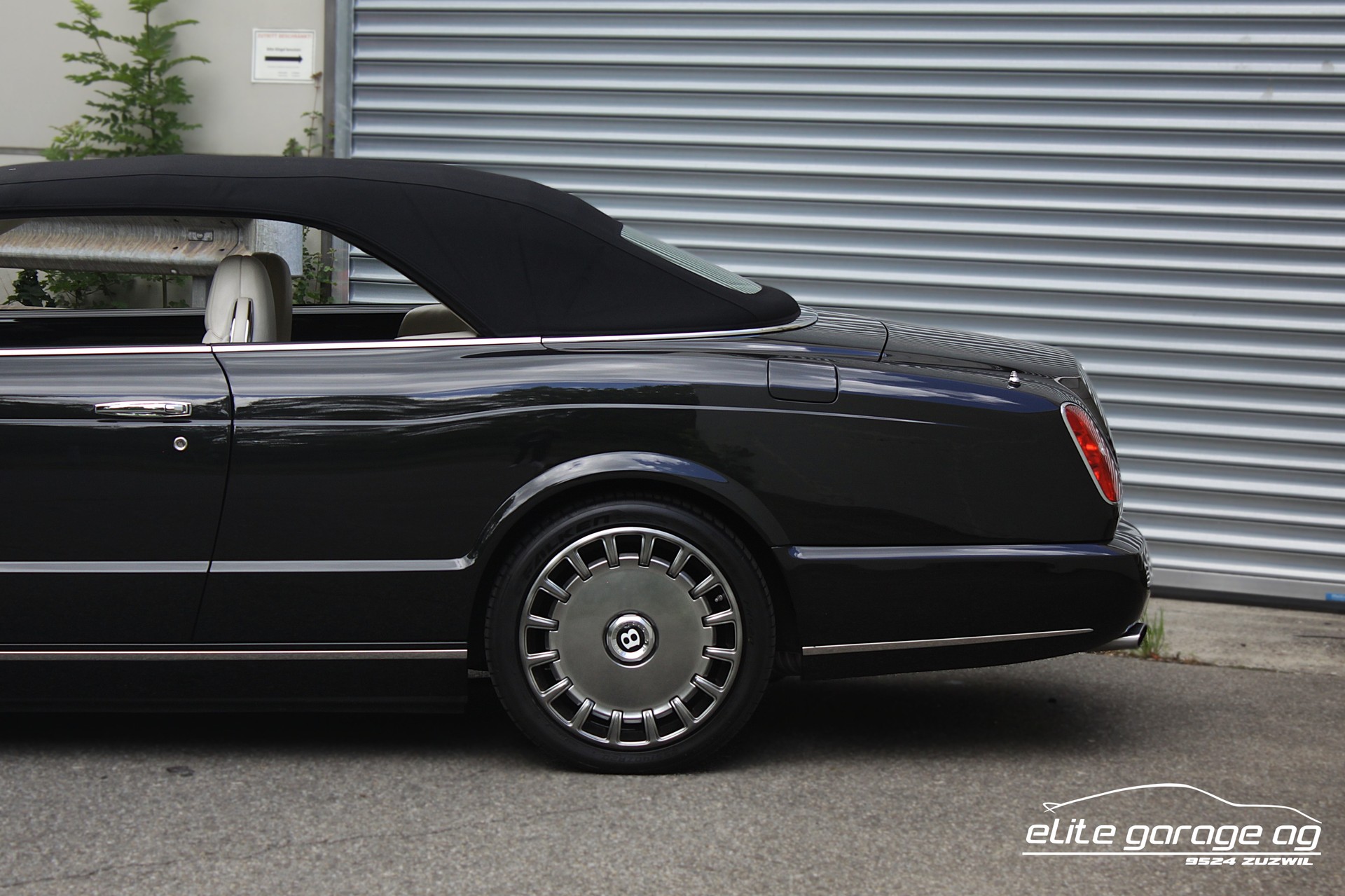 BENTLEY Azure-image-12