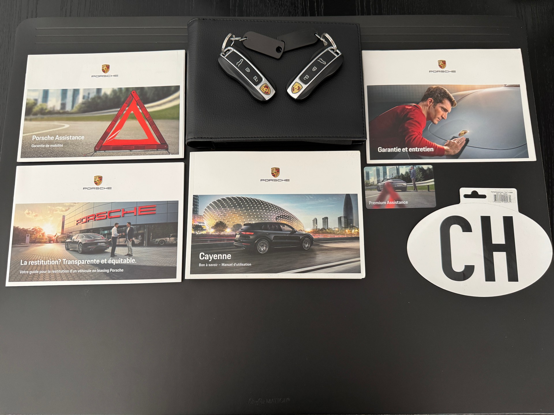 PORSCHE Cayenne-image-15