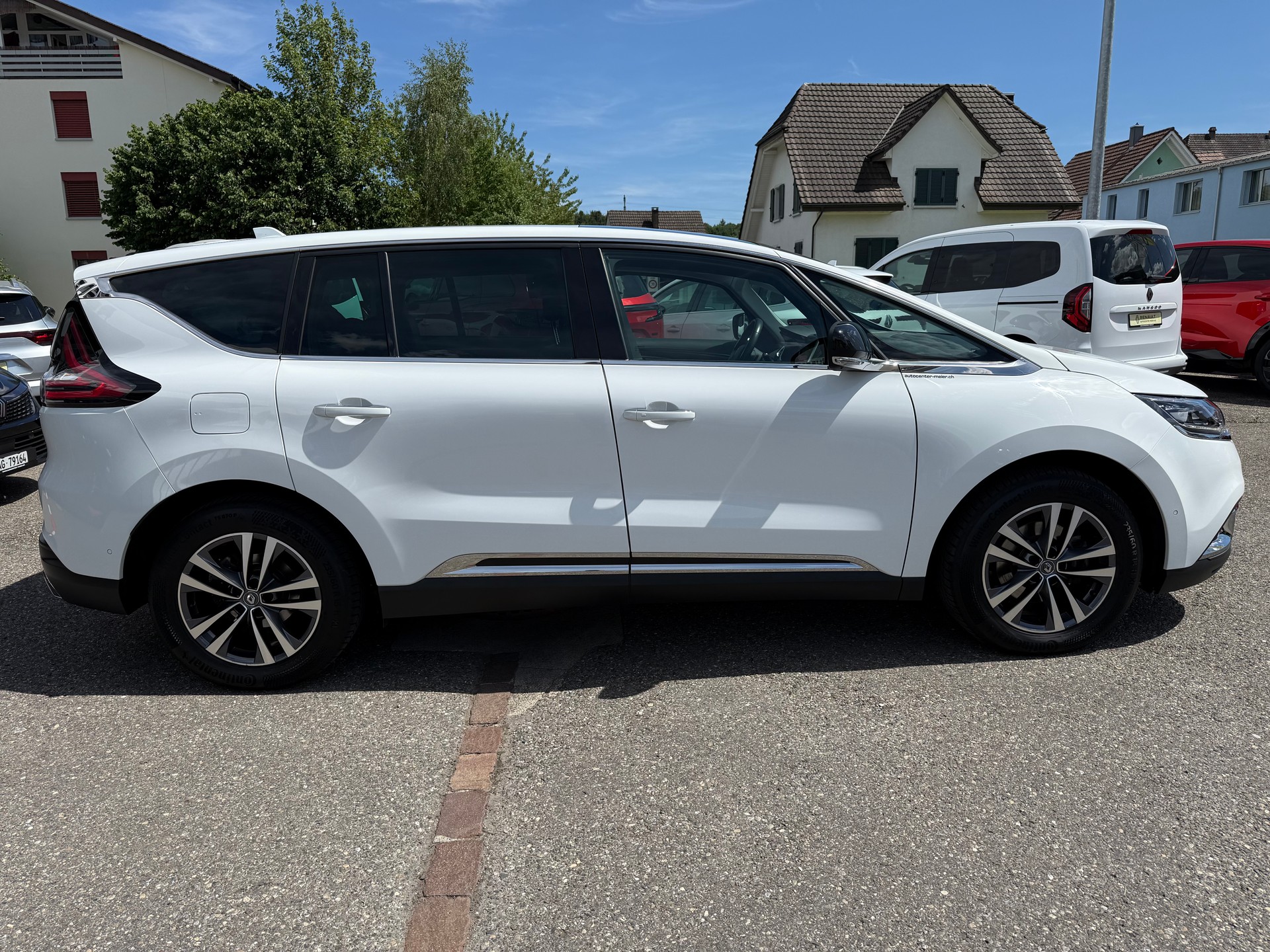 RENAULT Espace 2.0 dCi Business EDC-image-6