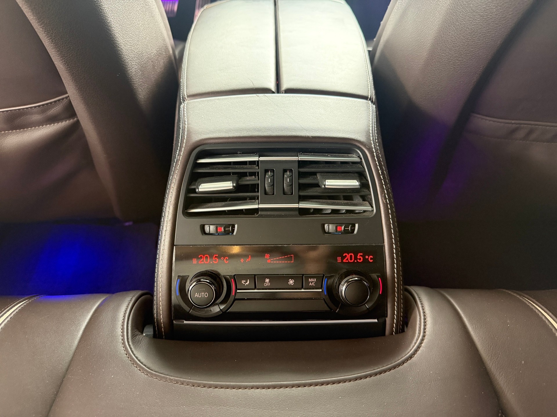 BMW 640d Gran Coupé xDrive-image-15