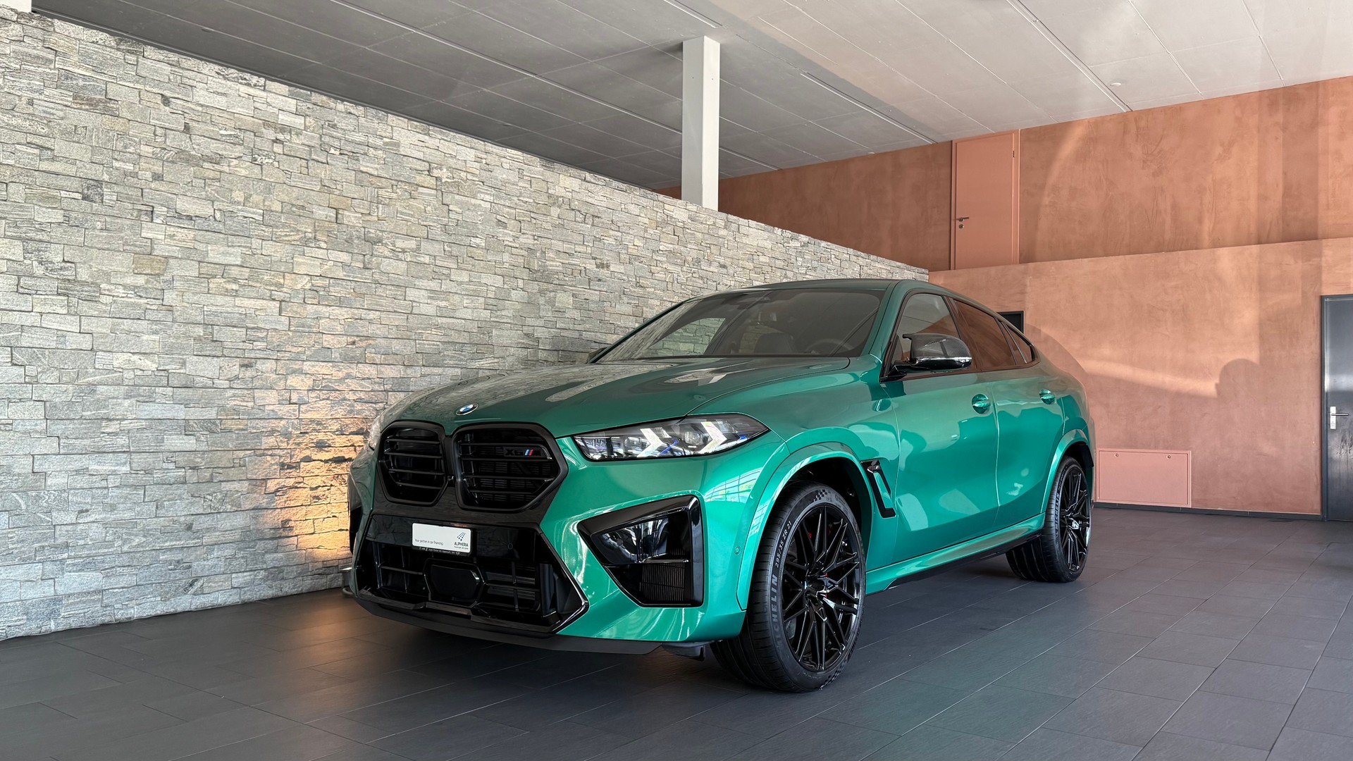 BMW X6M Competition M Individual-Fahrzeug-image-4