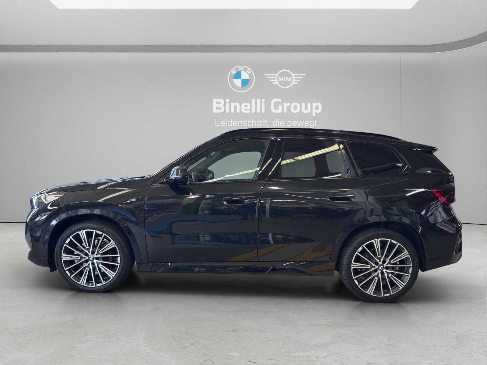 BMW X1 23i xDrive paddles-image-2