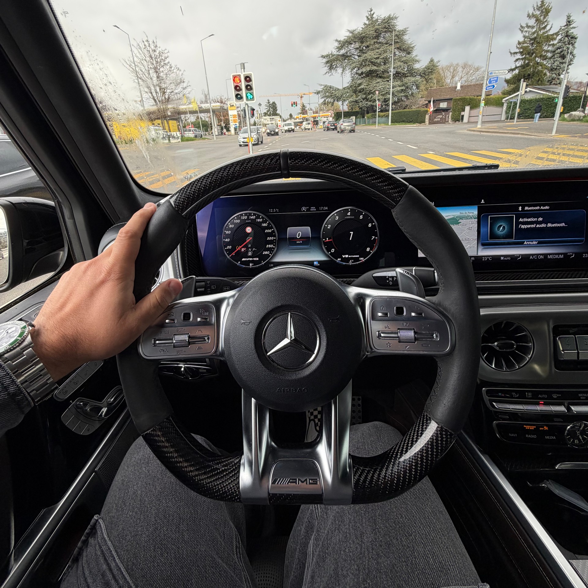 MERCEDES-BENZ G 63 AMG-image-5