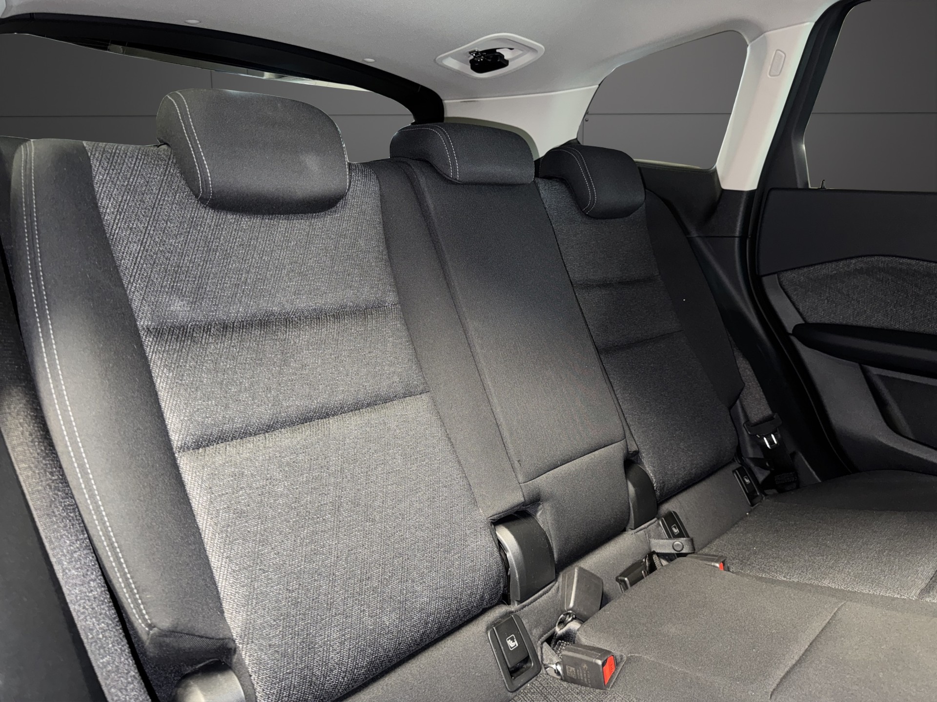 BMW X1 23d xDrive-image-16