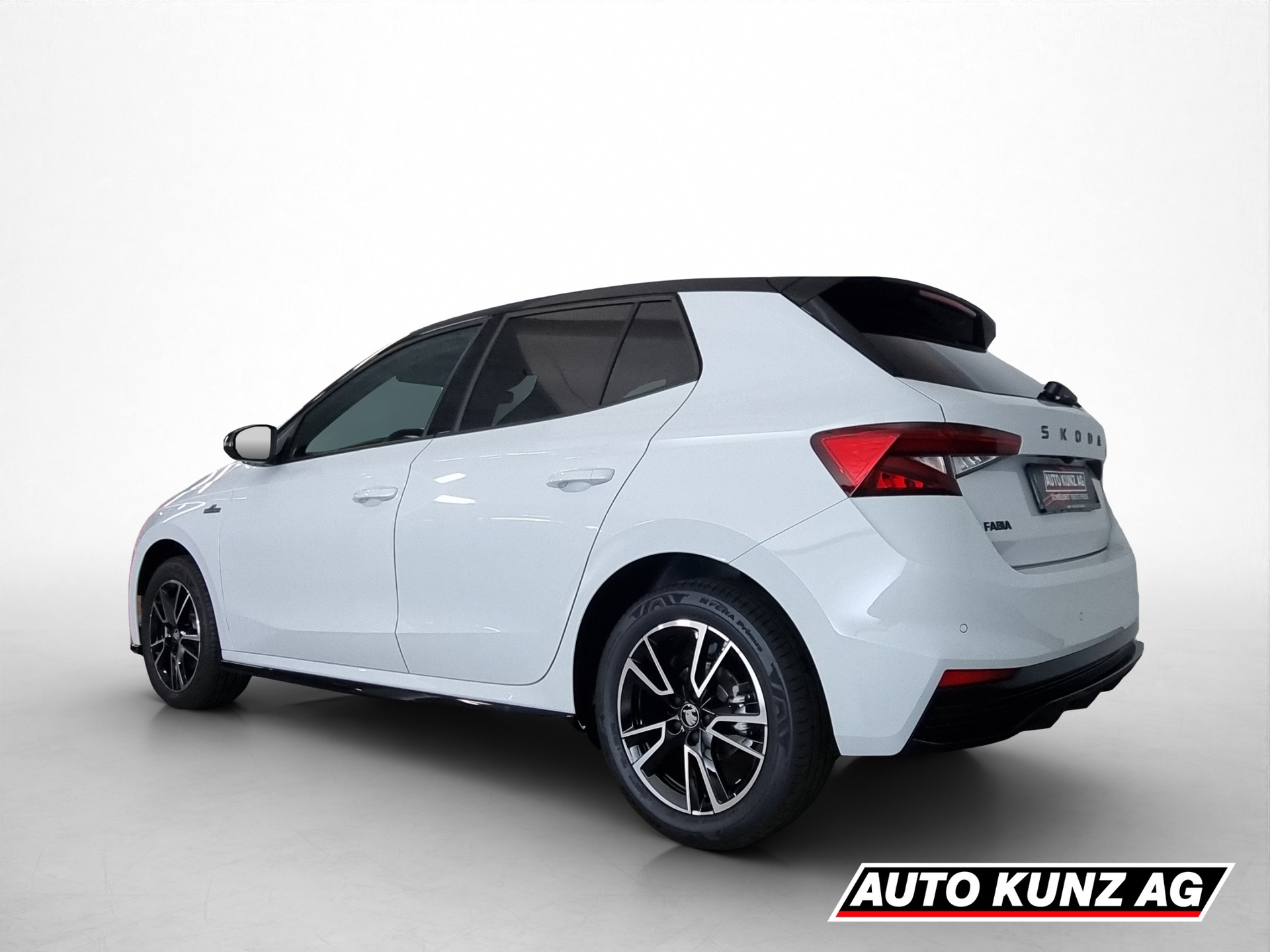 SKODA Fabia 1.0 TSI Monte Carlo DSG *5Jahre Garantie*-showroom-element-3