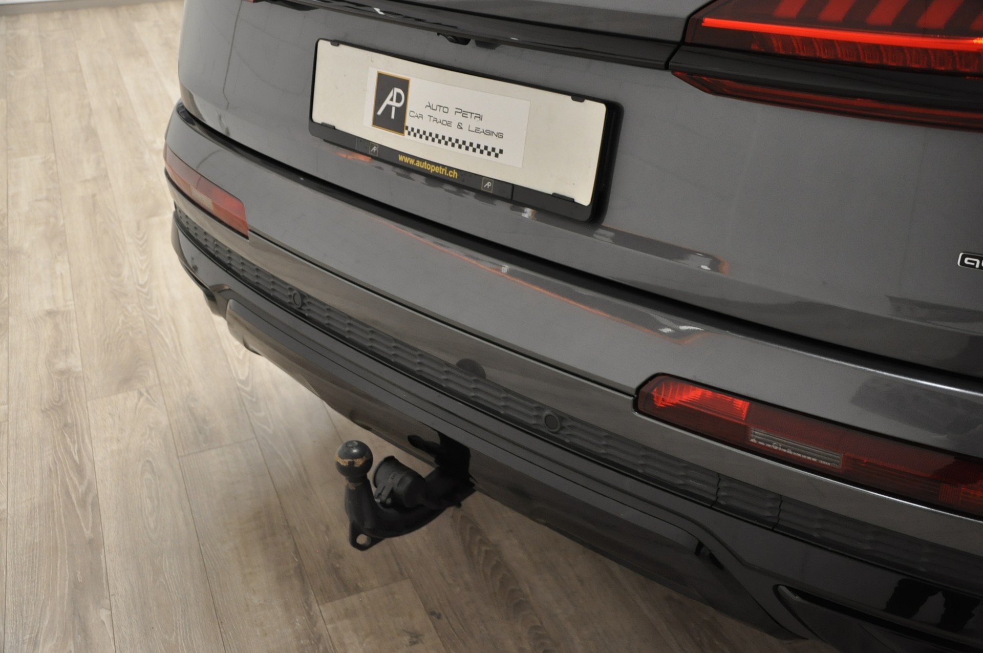 AUDI Q7 50 TDI quattro S Line tiptronic-image-30