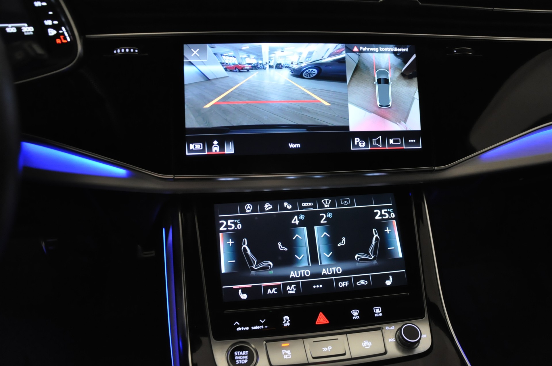 AUDI Q7 50 TDI quattro S Line tiptronic-image-23