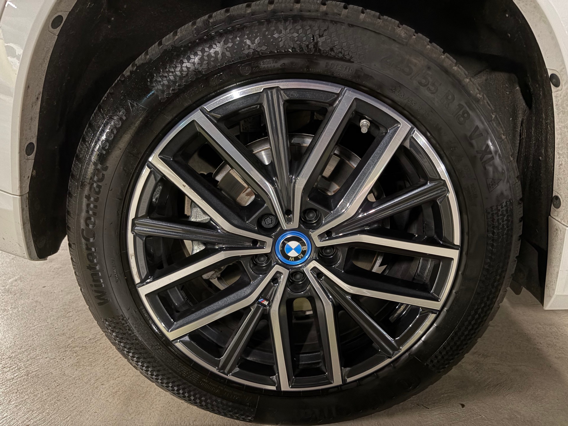 BMW xDrive 25e M Sport-image-19