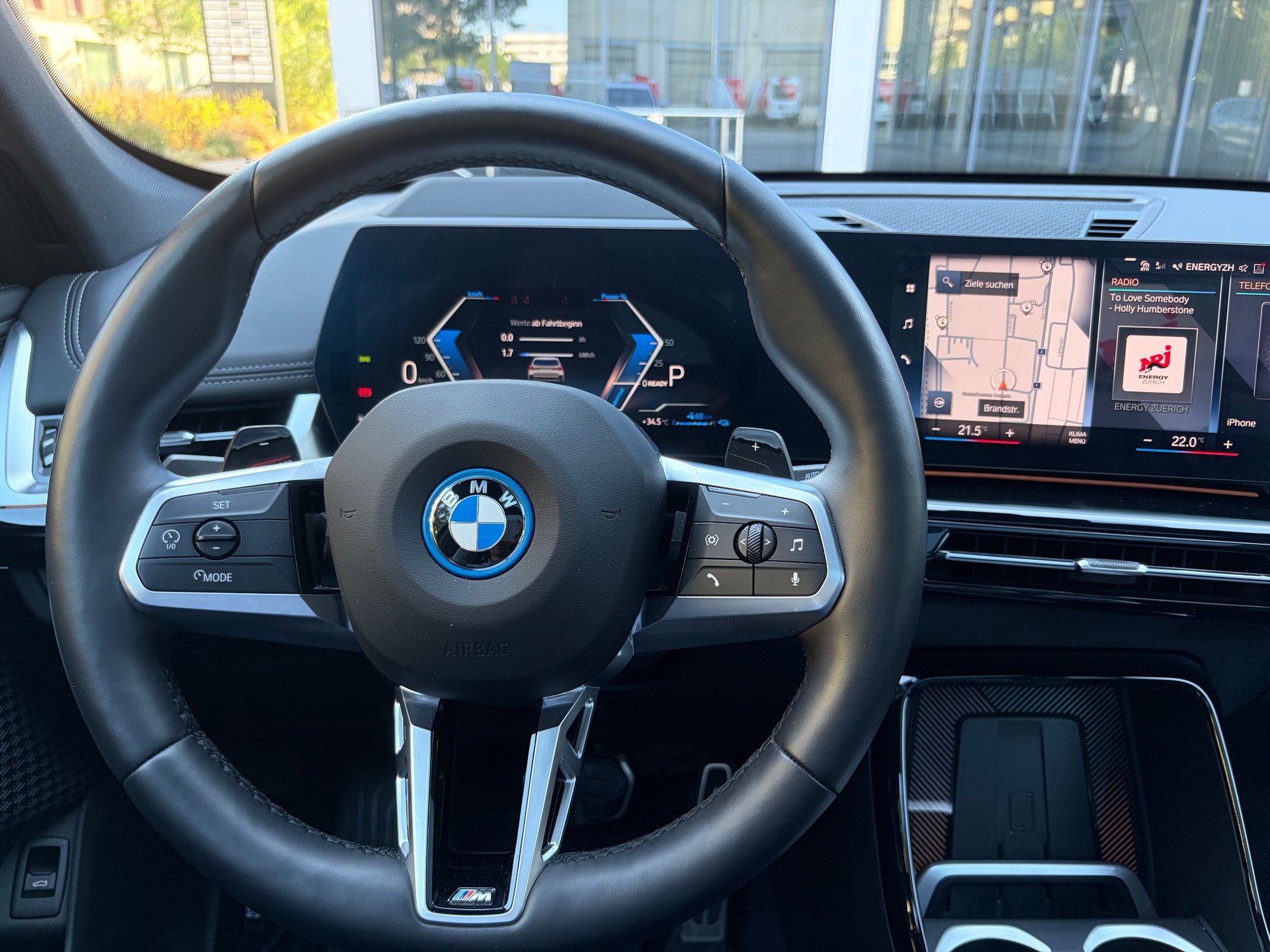 BMW xDrive 25e M Sport-image-5
