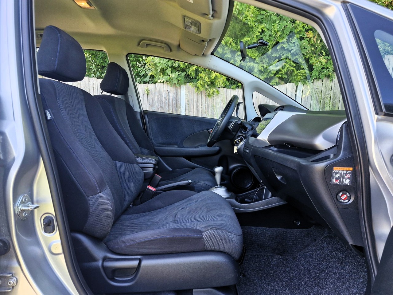 HONDA Jazz 1.4i Elegance i-Shift-image-9