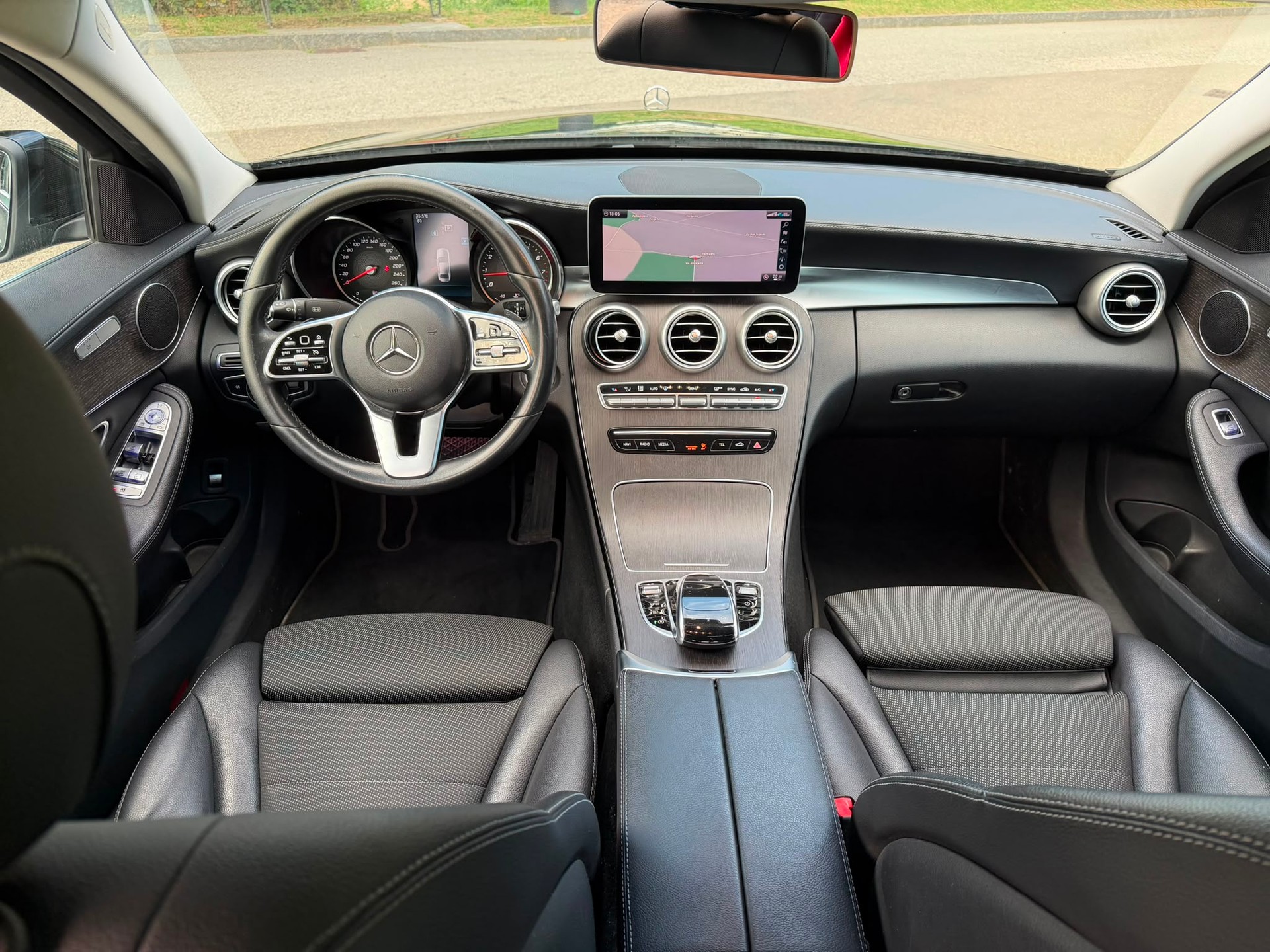 MERCEDES-BENZ C 180 9G-Tronic-image-8