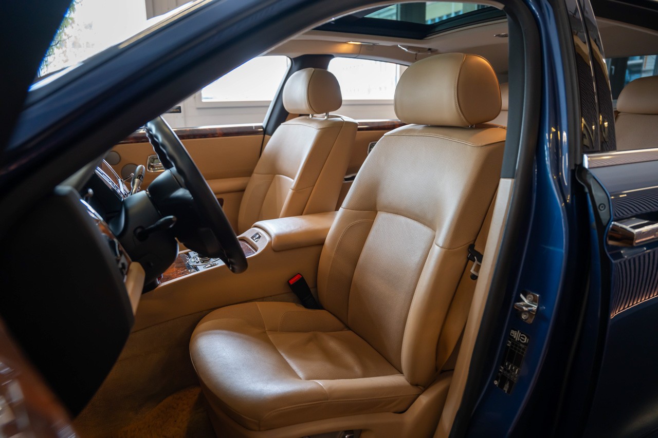 ROLLS-ROYCE Ghost 6.6 V12-image-13