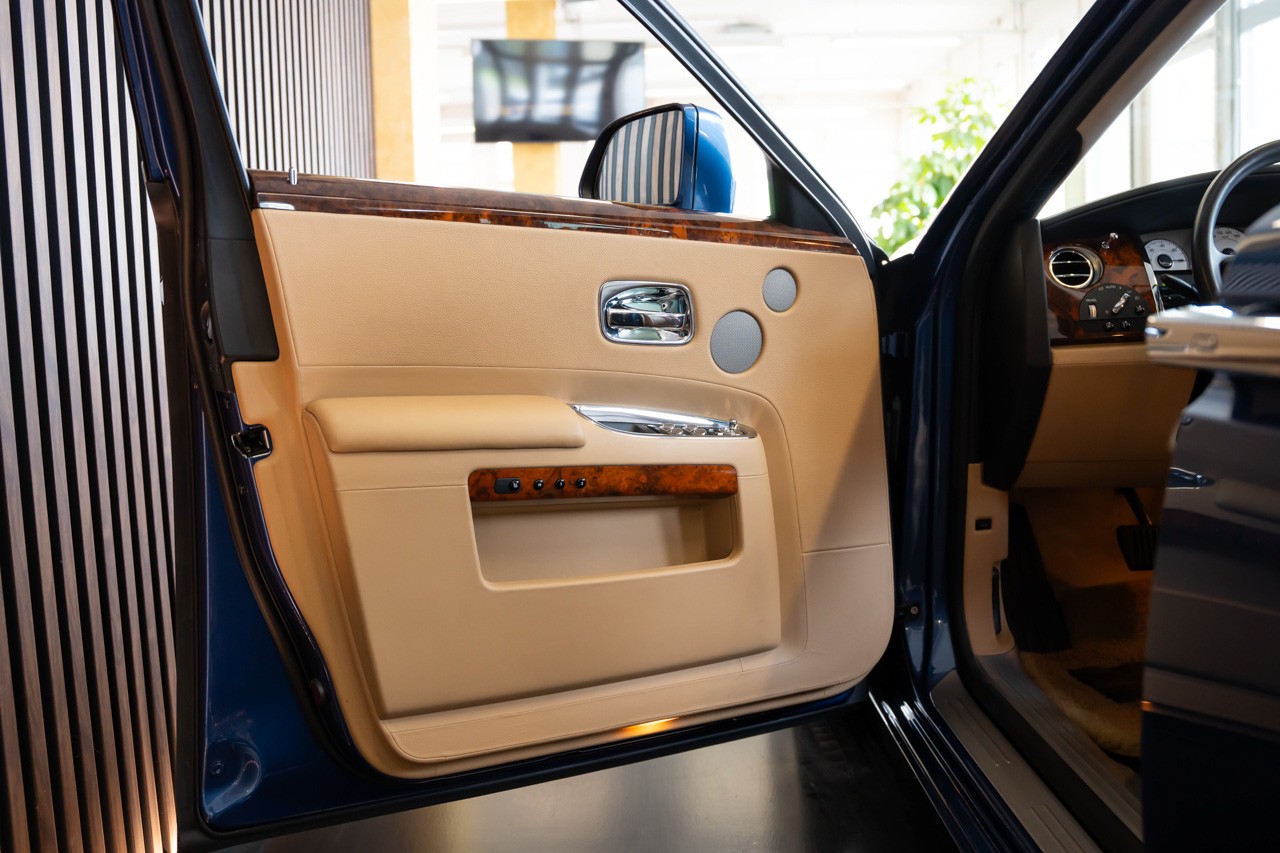 ROLLS-ROYCE Ghost 6.6 V12-image-31