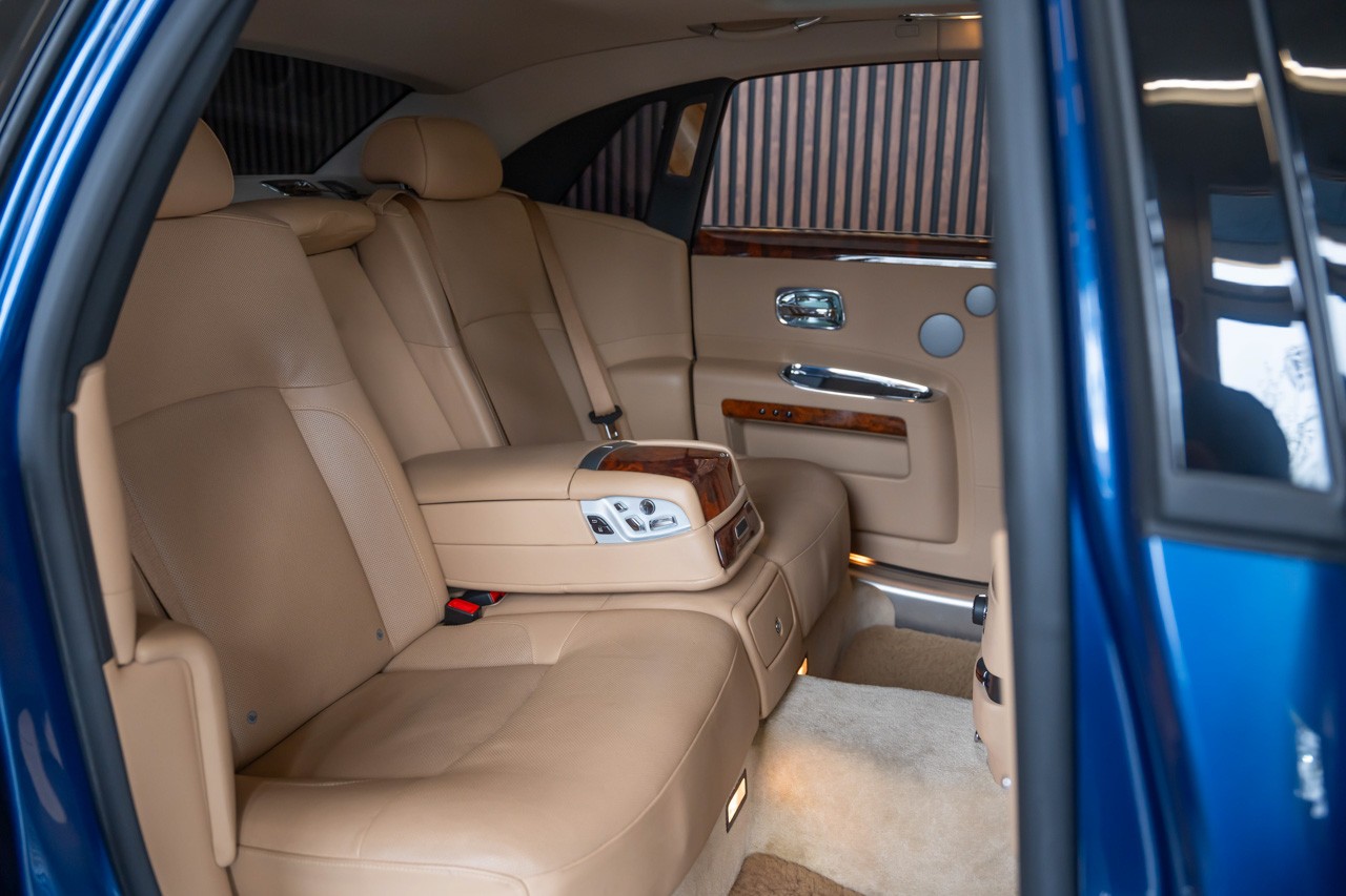 ROLLS-ROYCE Ghost 6.6 V12-image-18