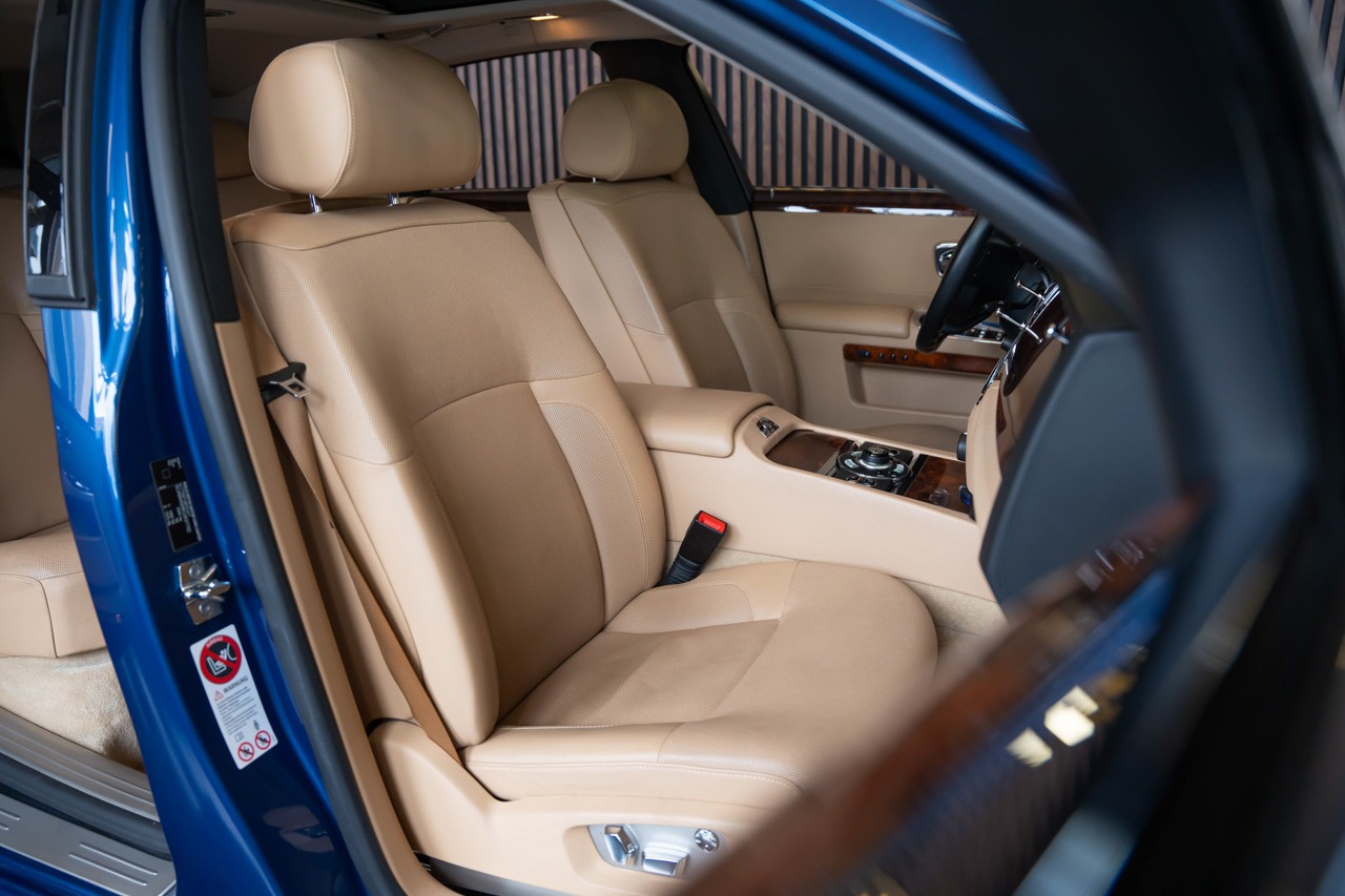 ROLLS-ROYCE Ghost 6.6 V12-image-16