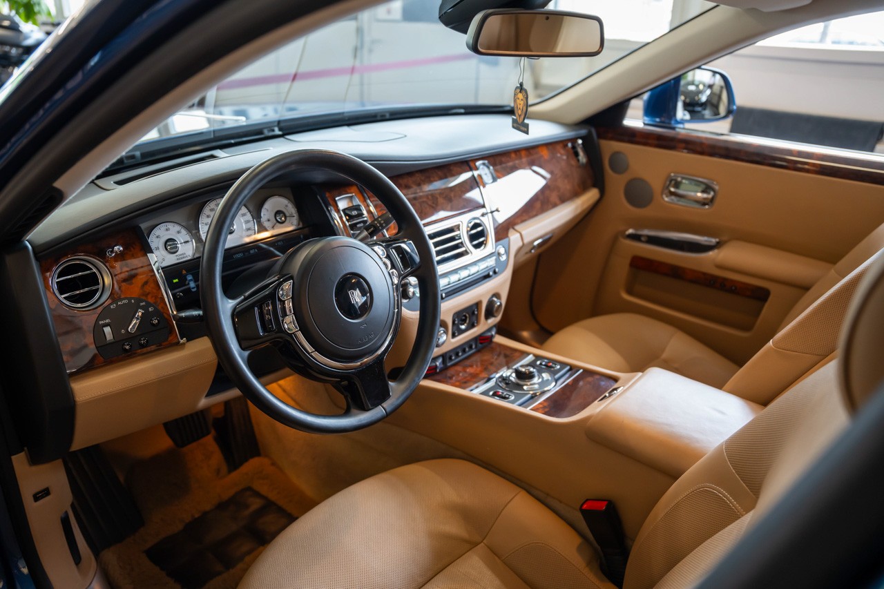 ROLLS-ROYCE Ghost 6.6 V12-image-12