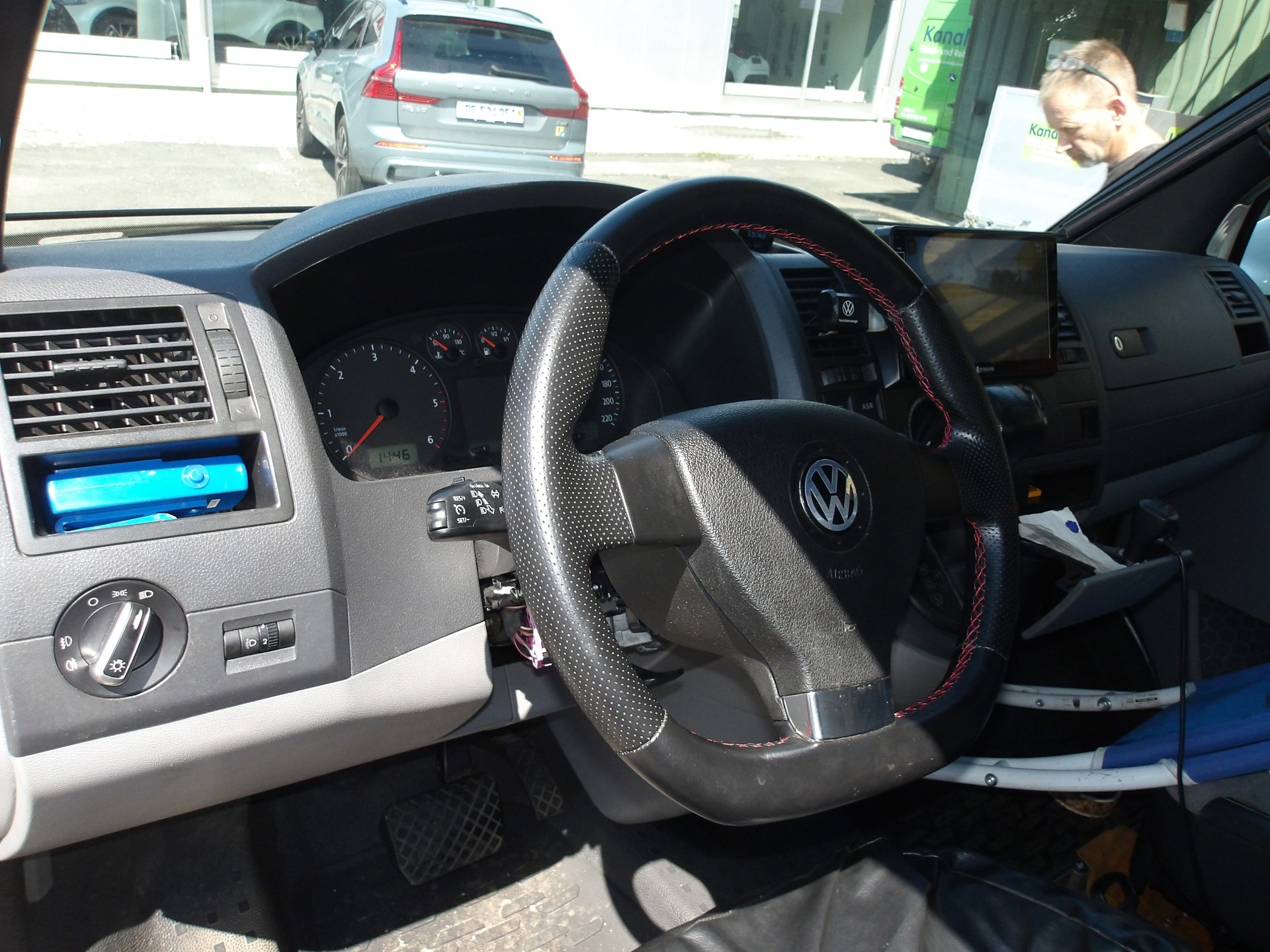 VW Autotransporter-image-12