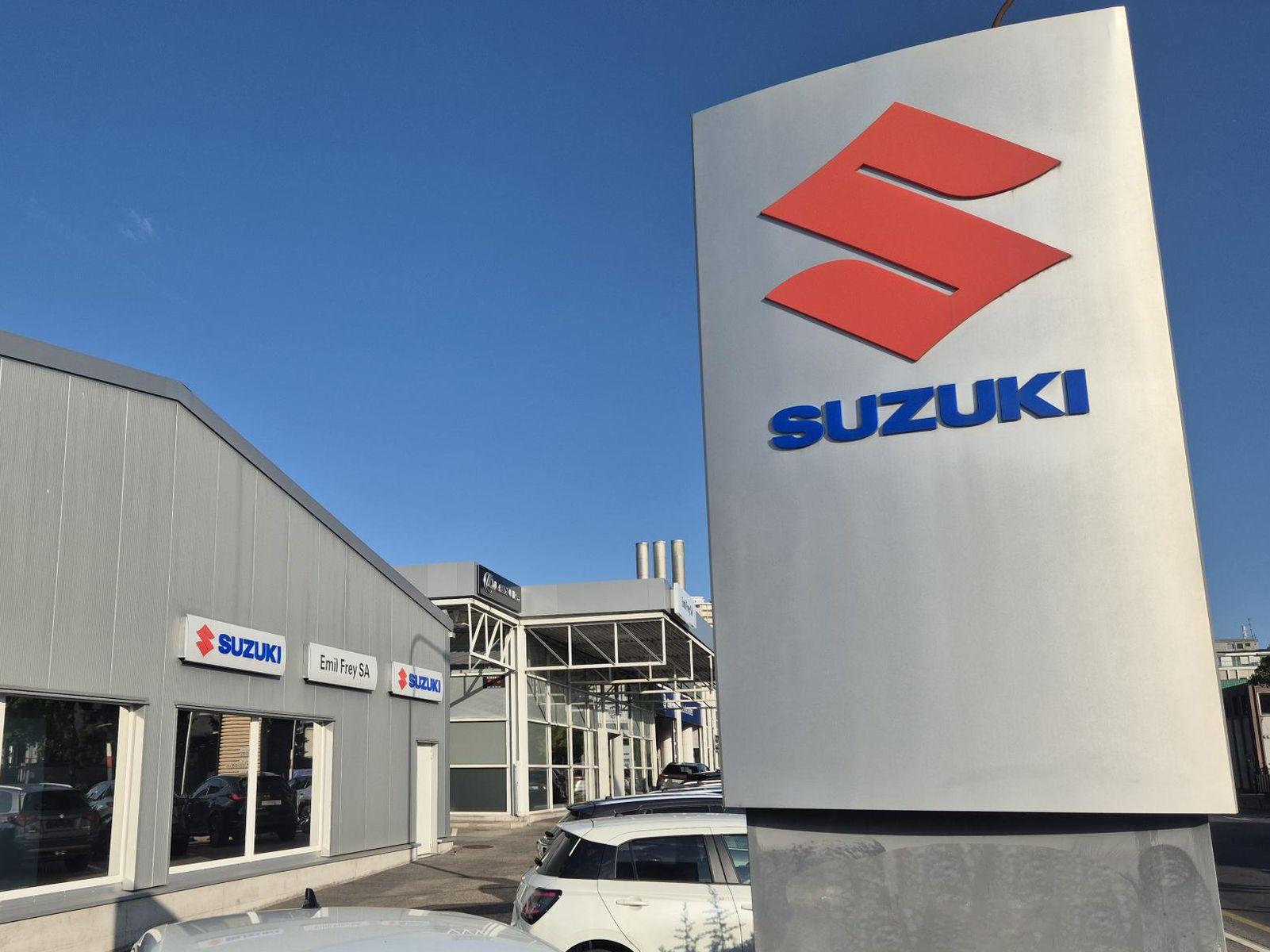 SUZUKI Swift 1.2 Tradizio Top Hybrid 4x4-image-15