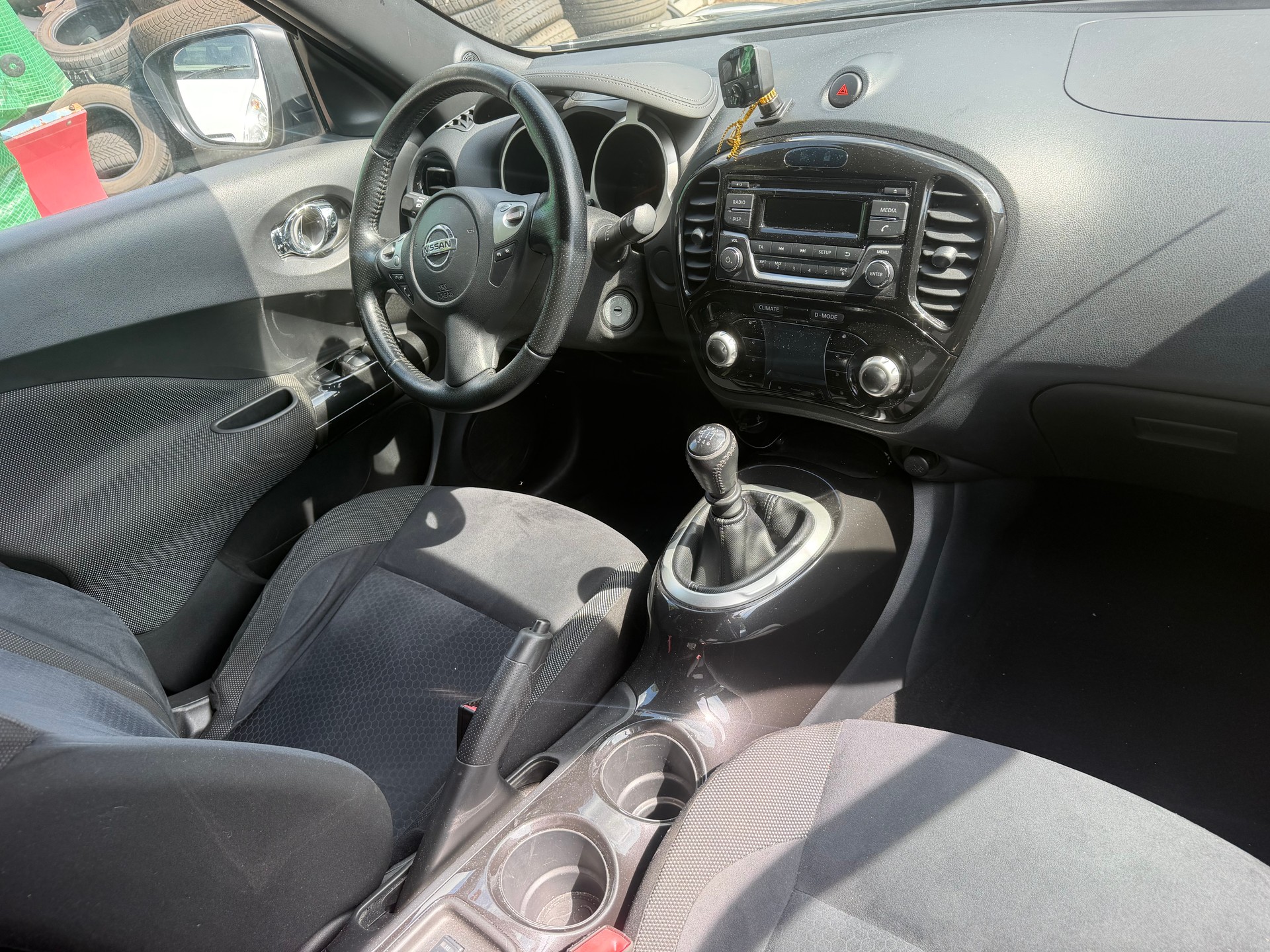 NISSAN Juke 1.2 DIG-T tekna-image-2